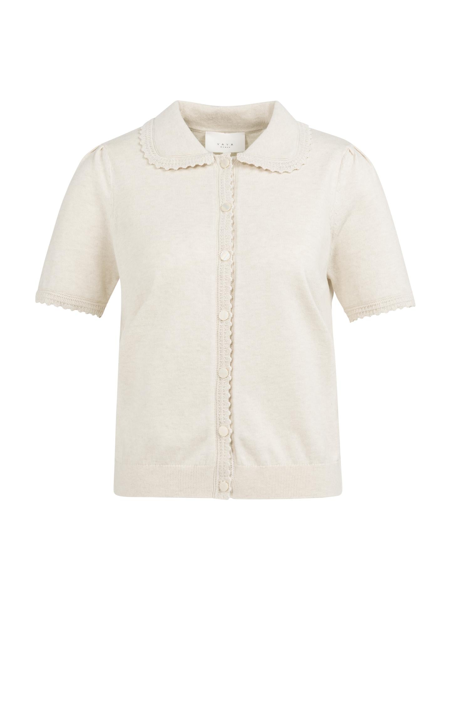 Knitted cardigan with short sleeves and buttons - Type: product