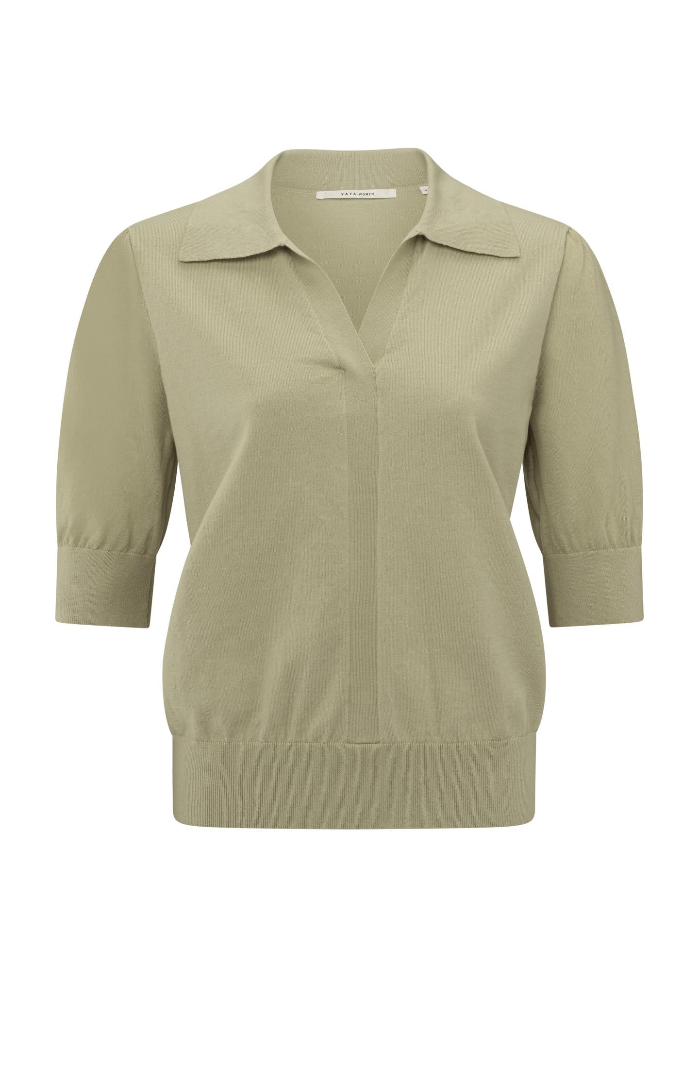 Knitted polo with half sleeves - Type: product