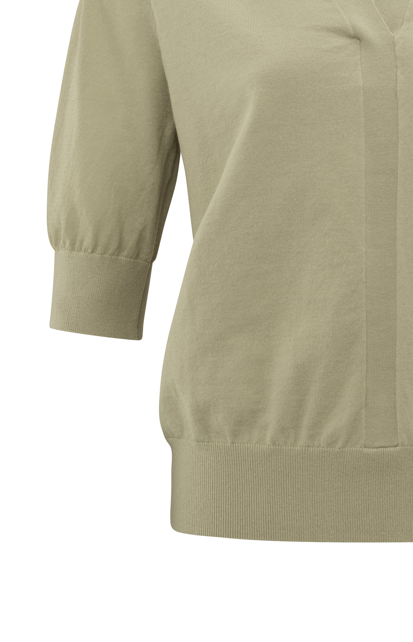 Knitted polo with half sleeves