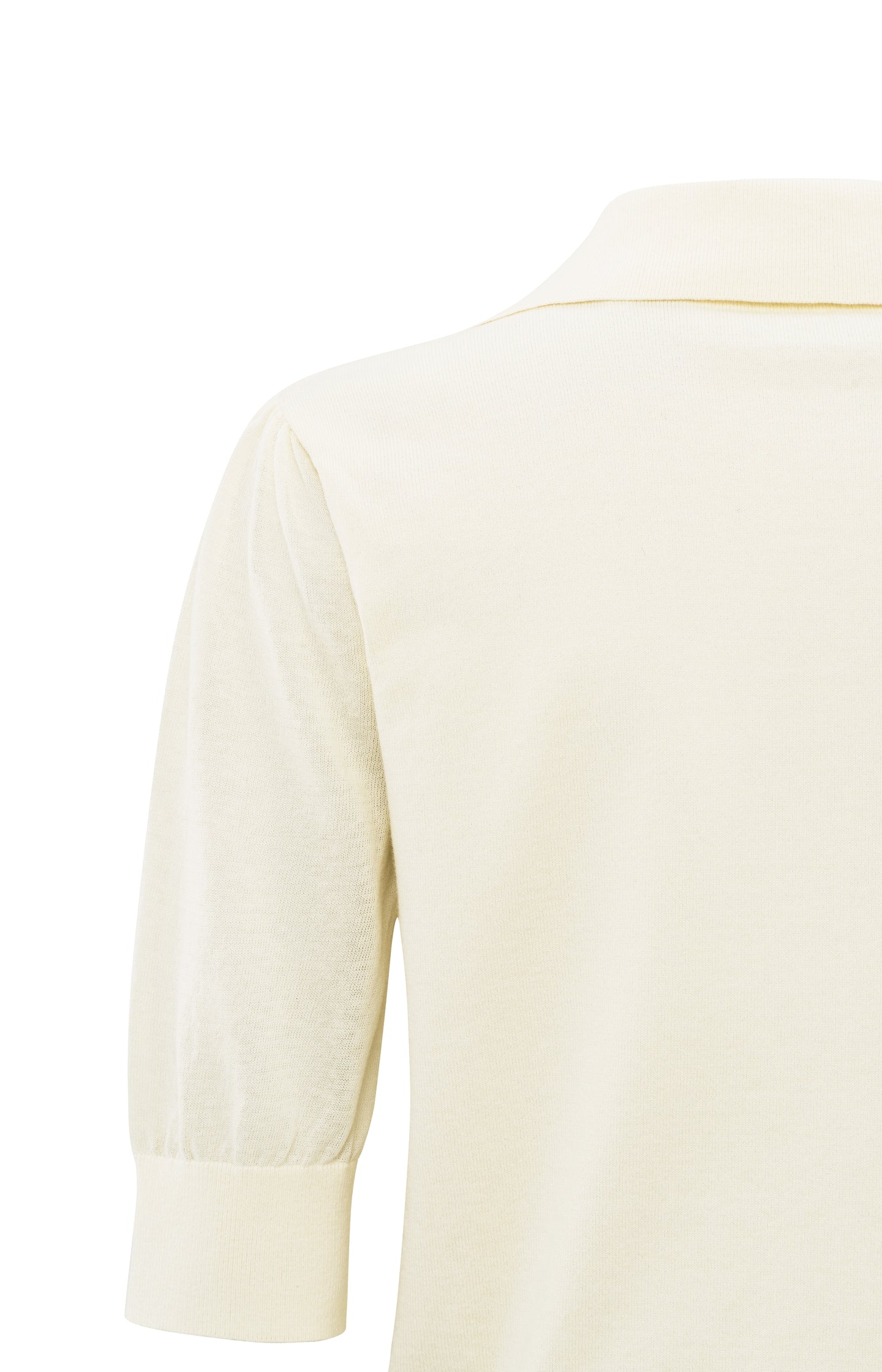 Knitted polo with half sleeves