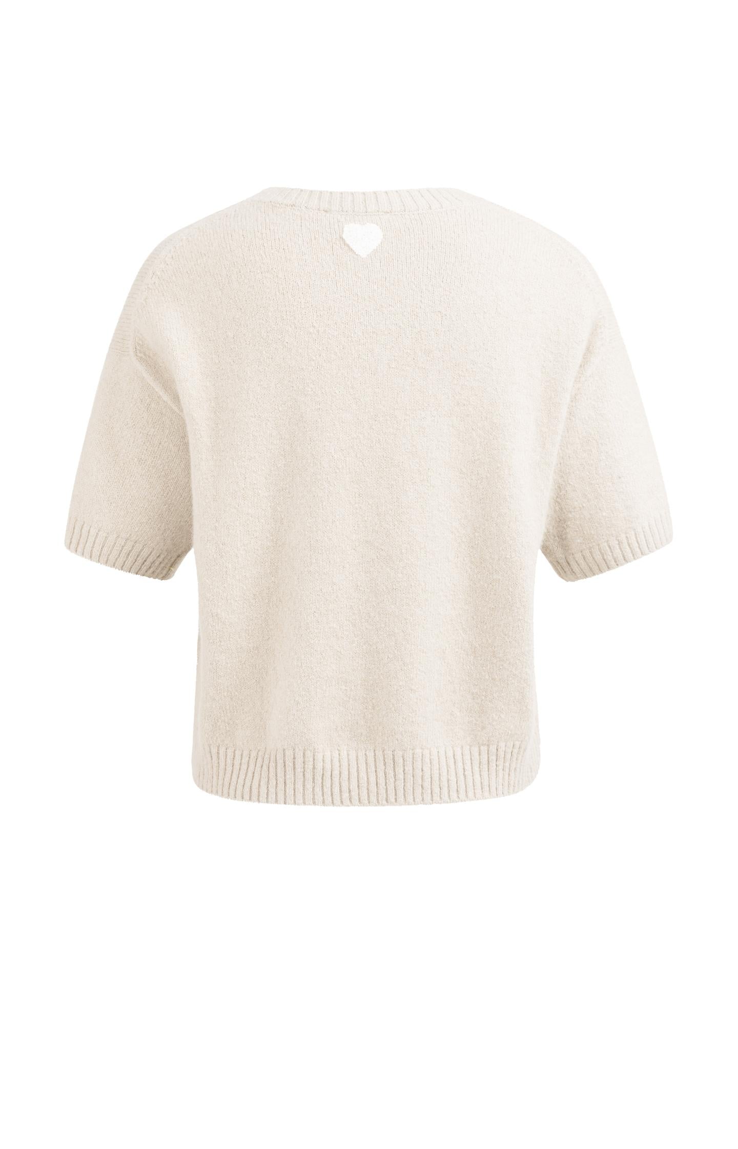Knitted short sleeve sweater with artwork