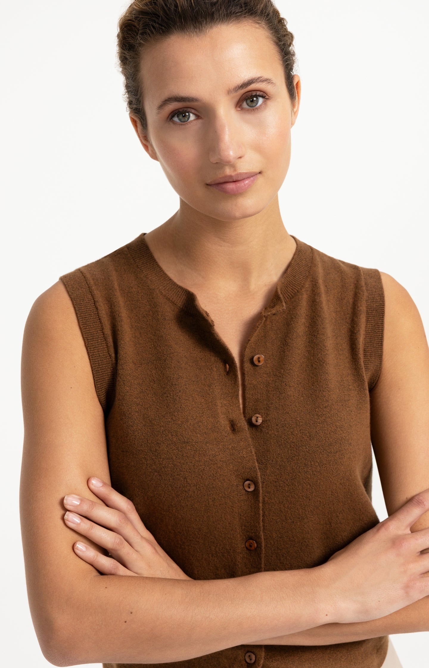 Knitted spencer with button closure - Type: lookbook