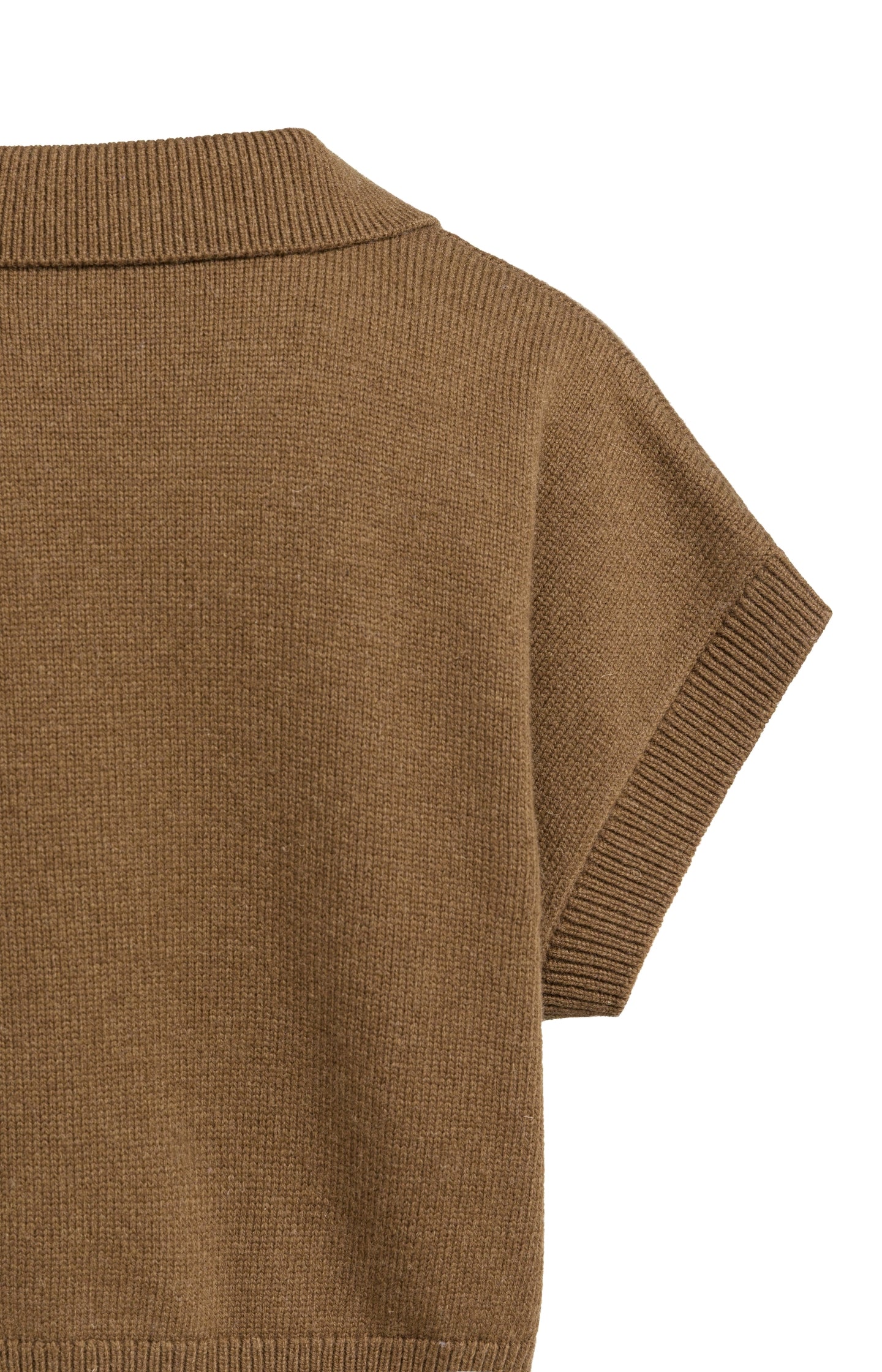 Knitted spencer with collar and short sleeves