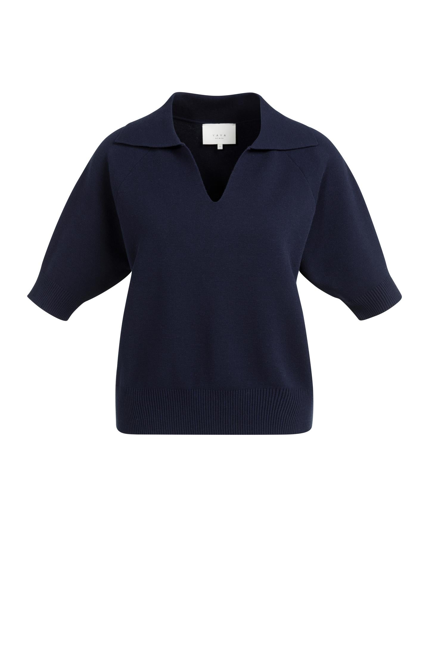 Knitted sweater with collar and short sleeves - Type: product