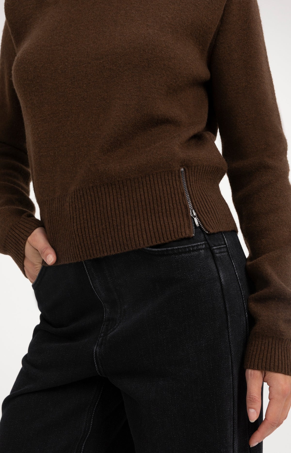 Knitted sweater with shoulder detail and side zips - Cocoa Brown Melange