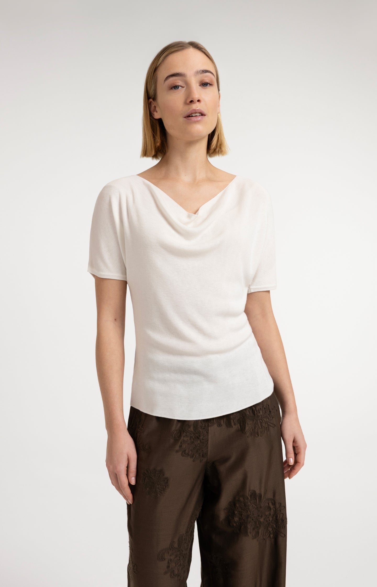 Knitted top with short sleeves and draped neckline - Type: lookbook