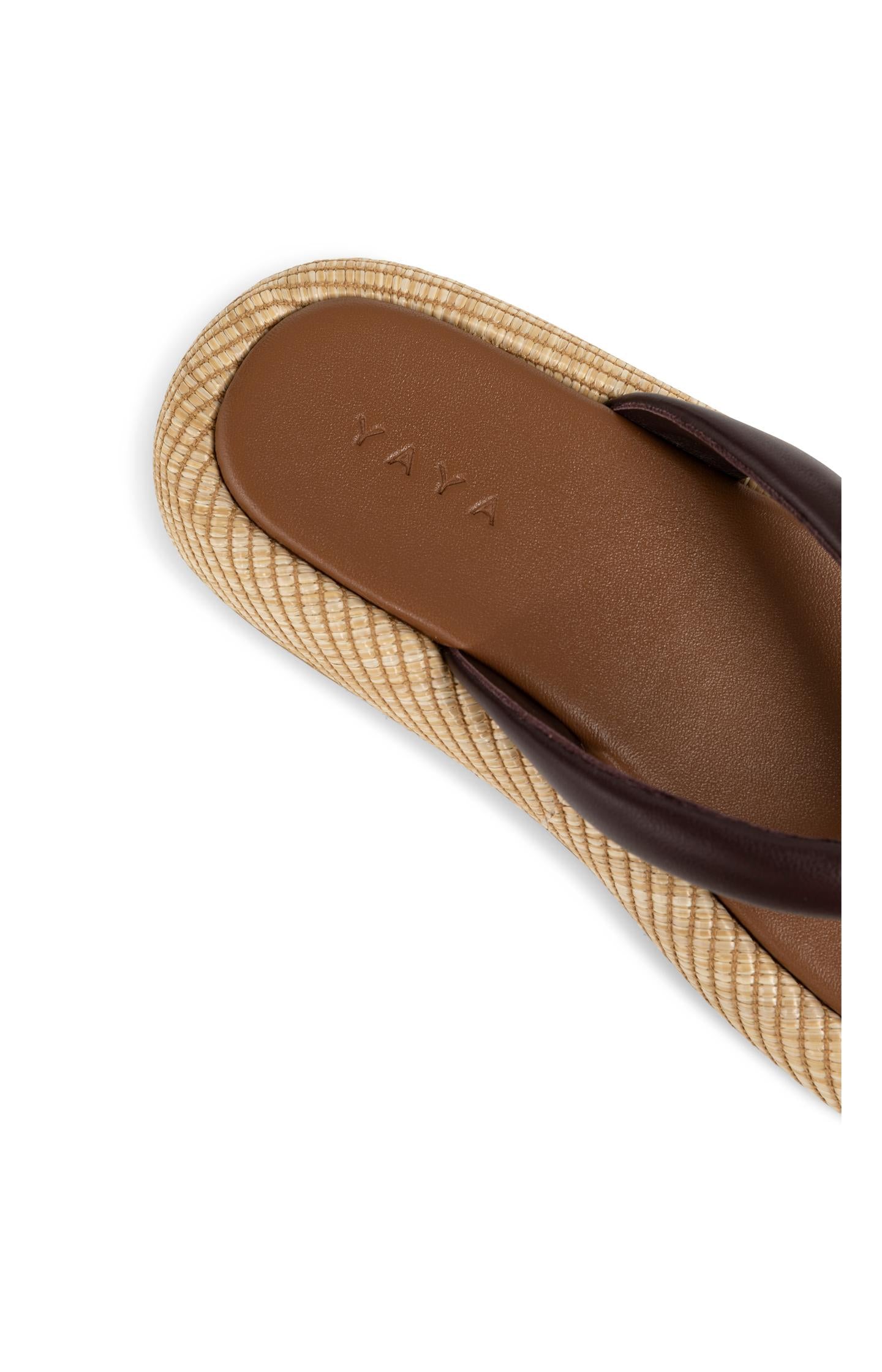 Leather flip-flops with woven sole - Type: product