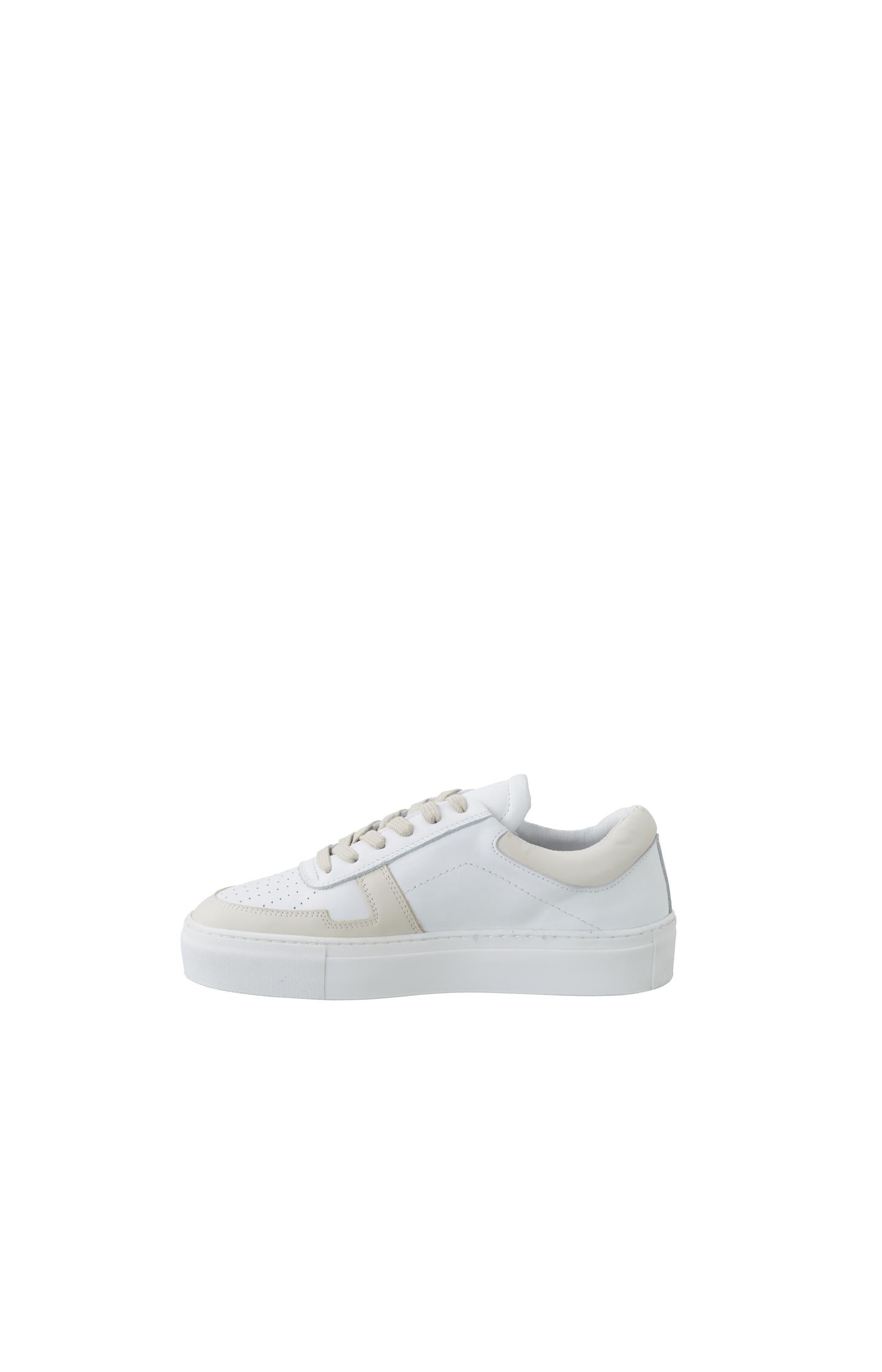 Leather sneaker with laces and creamy colored details - Bright White Dessin