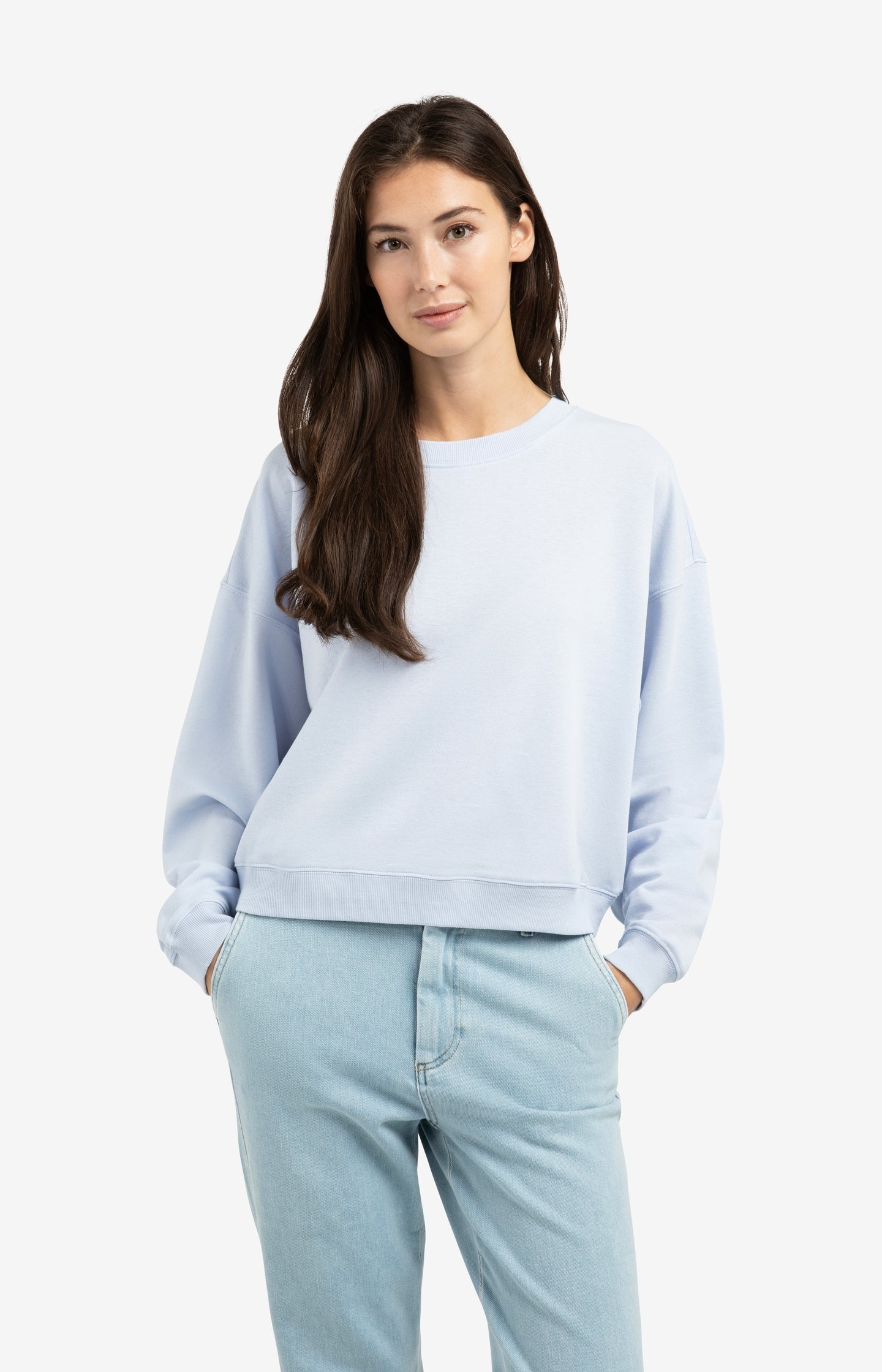Lightweight sweater with crew neck - Type: lookbook