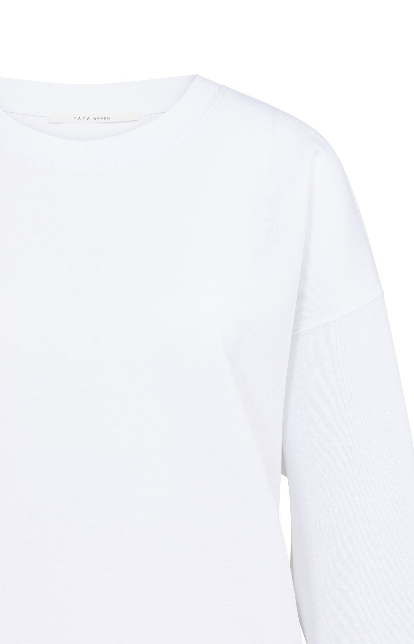 Lightweight sweater with crew neck