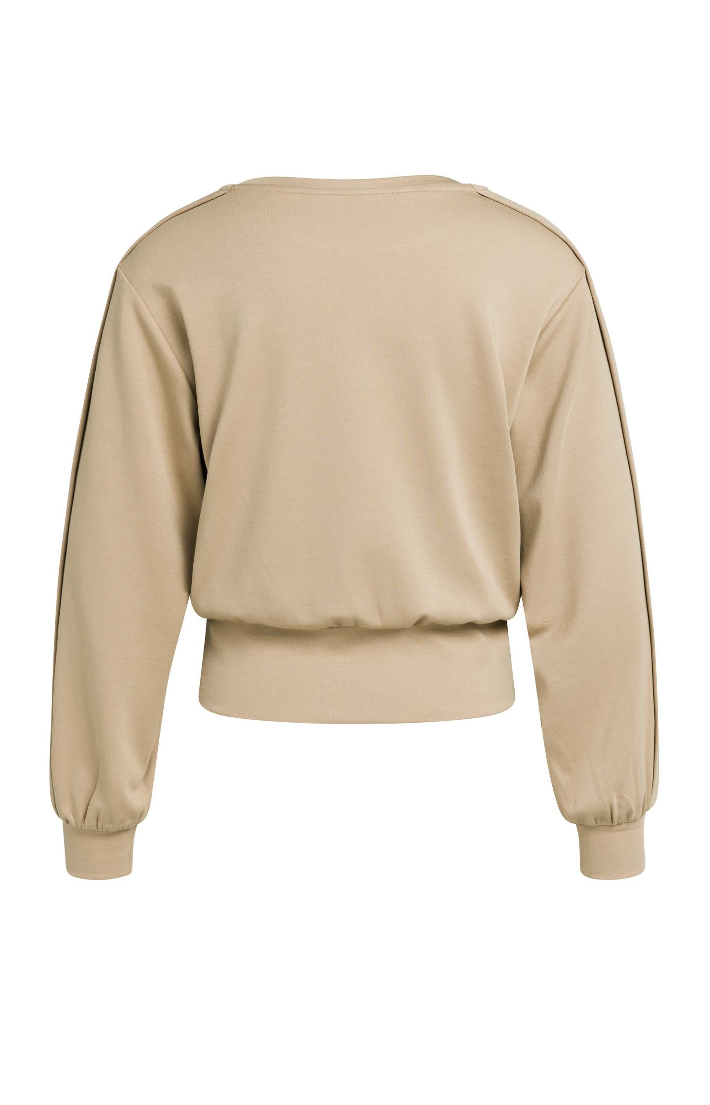 Lightweight sweater with waistband and folded detail