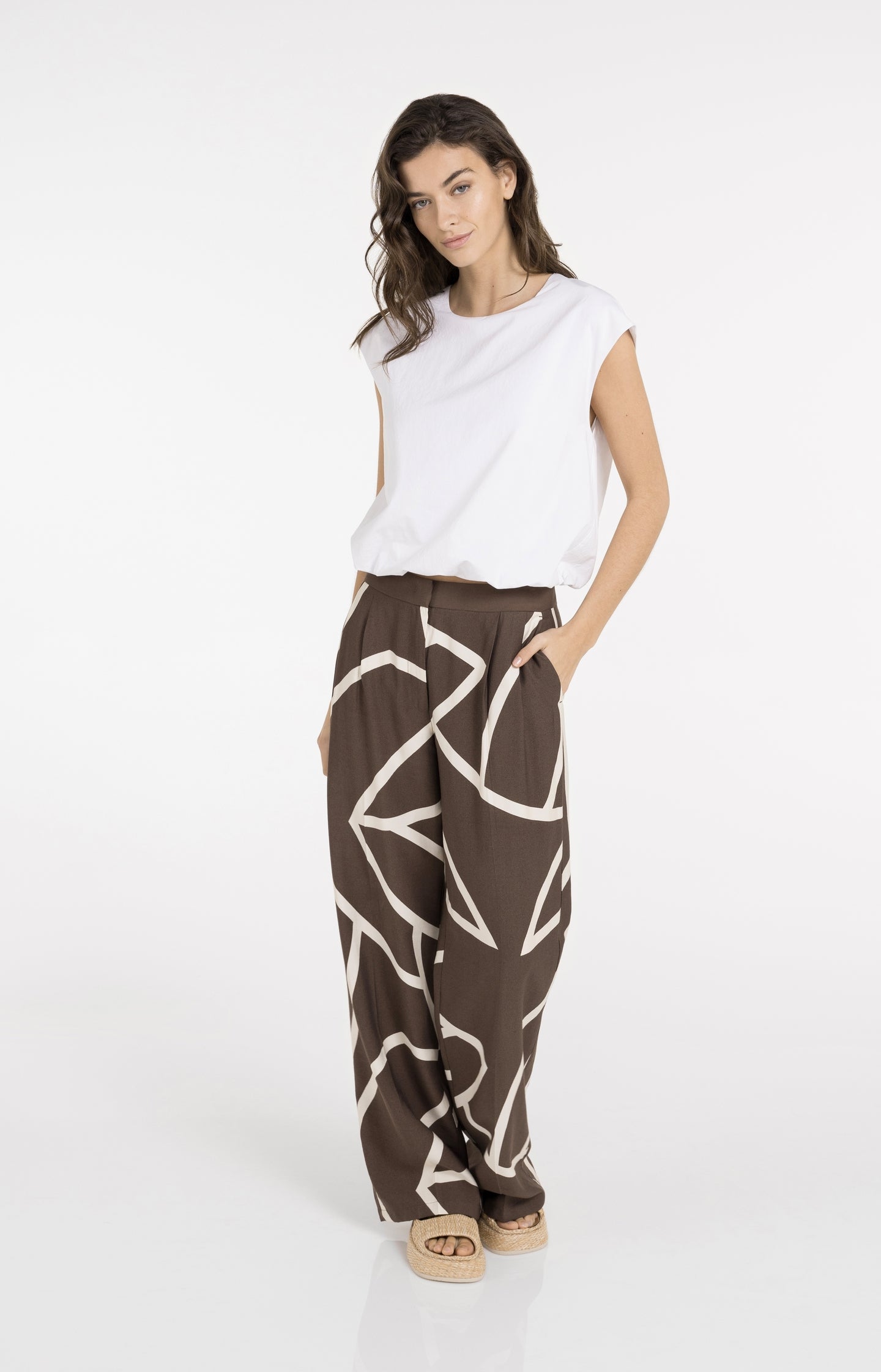 Linen short-sleeve balloon top