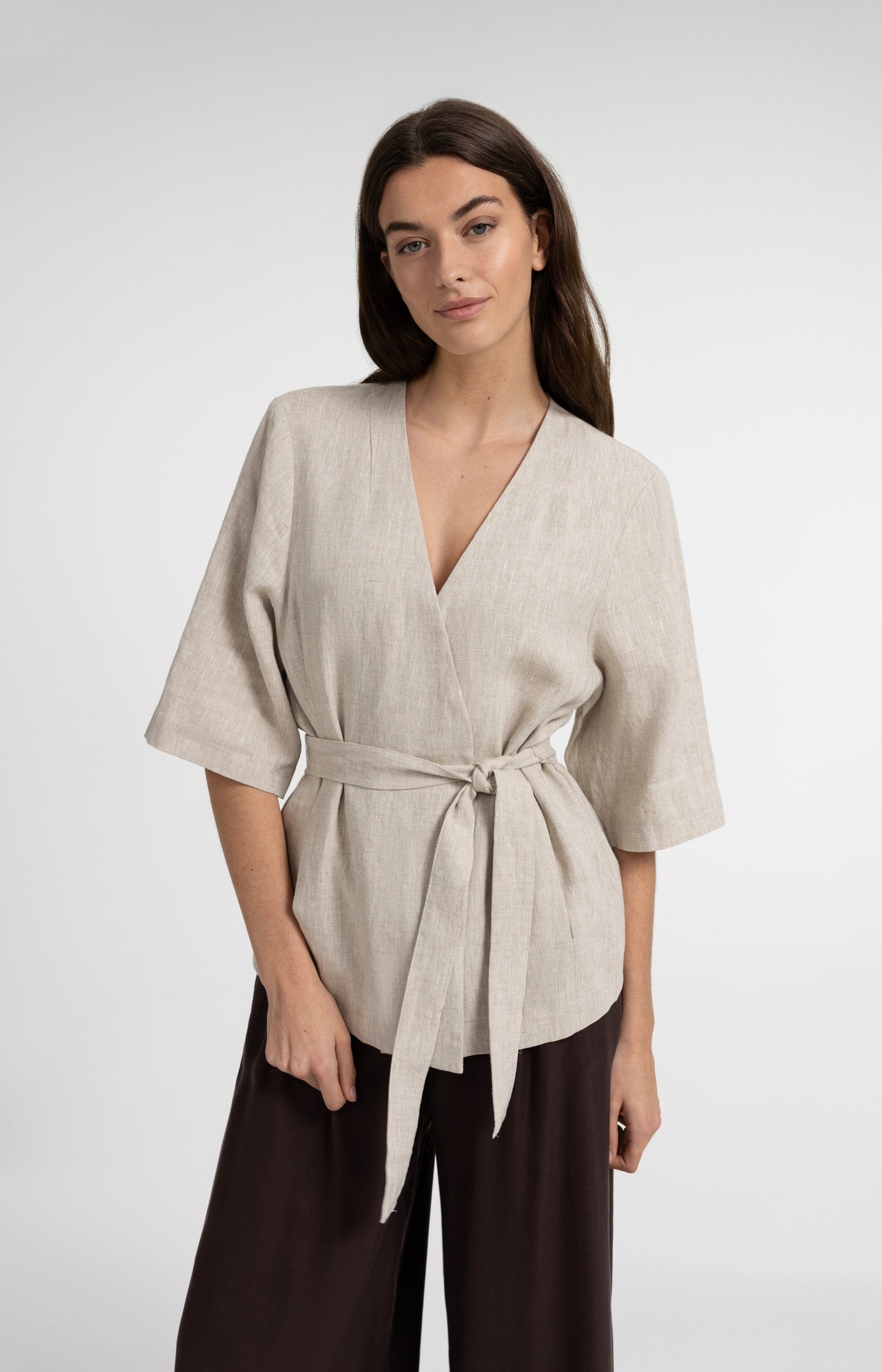 Linen wrap jacket with tie belt - Type: video