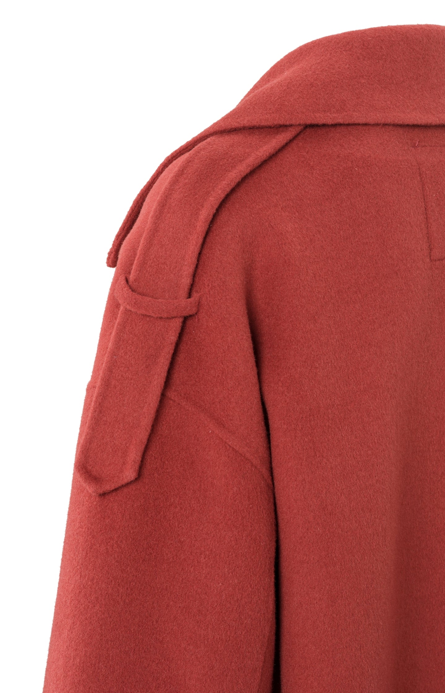 Long double breasted coat with long sleeves and pockets