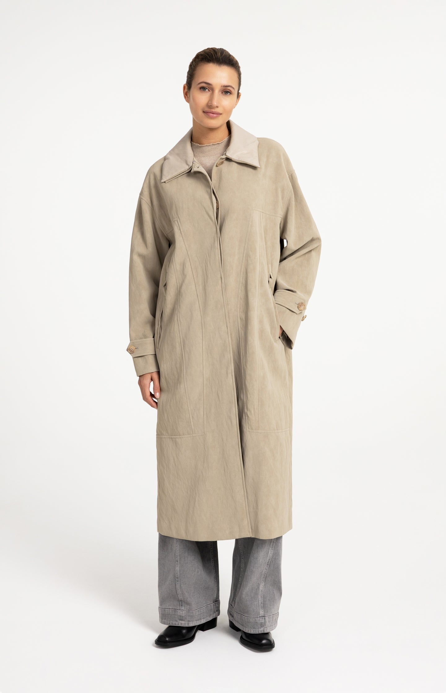 Long faux suede coat with detachable collar