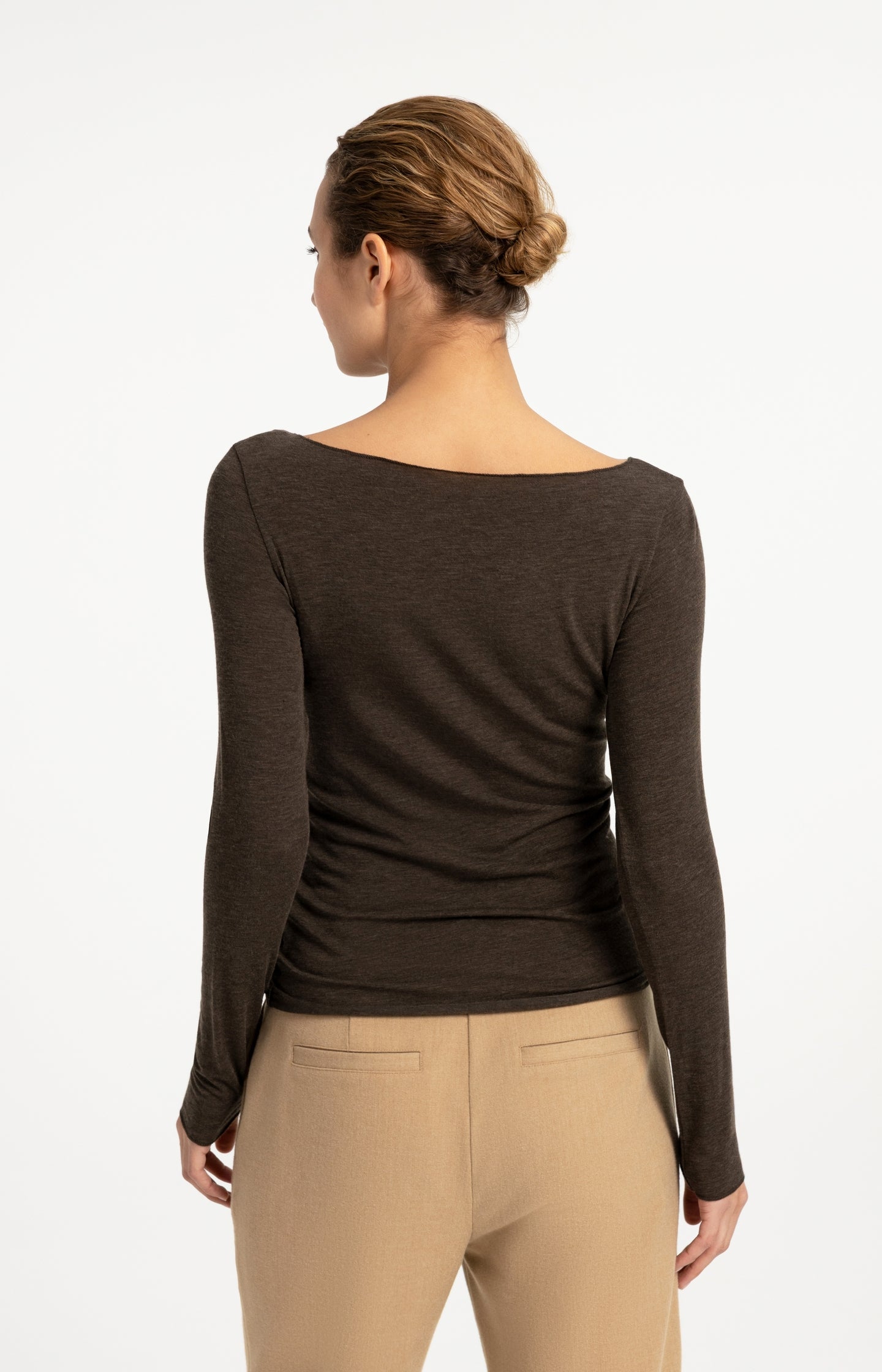 Long sleeve top with boat neck - Type: lookbook