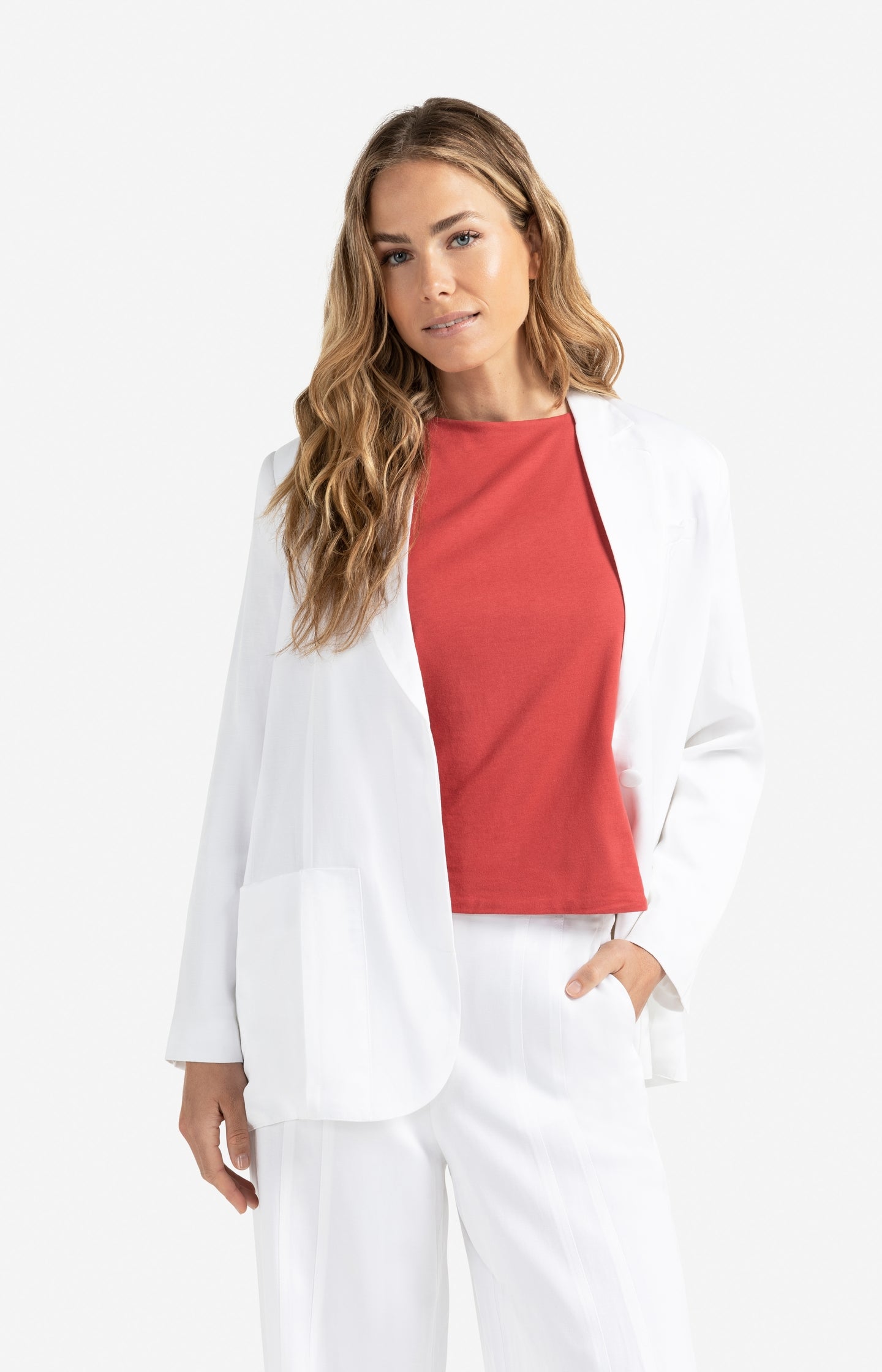 Loose fit blazer with patch pockets and slit details