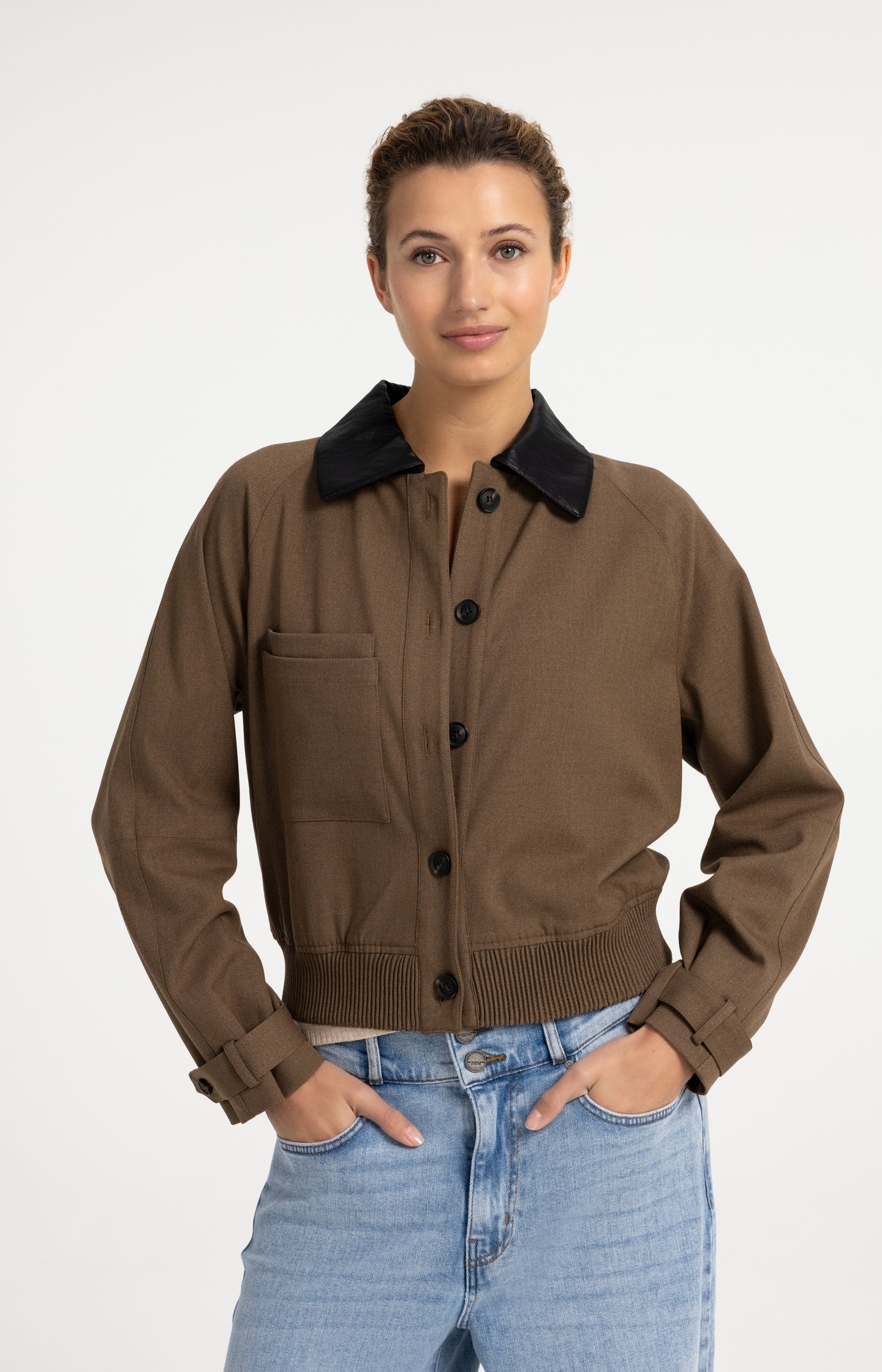 Melange jacket with contrast collar