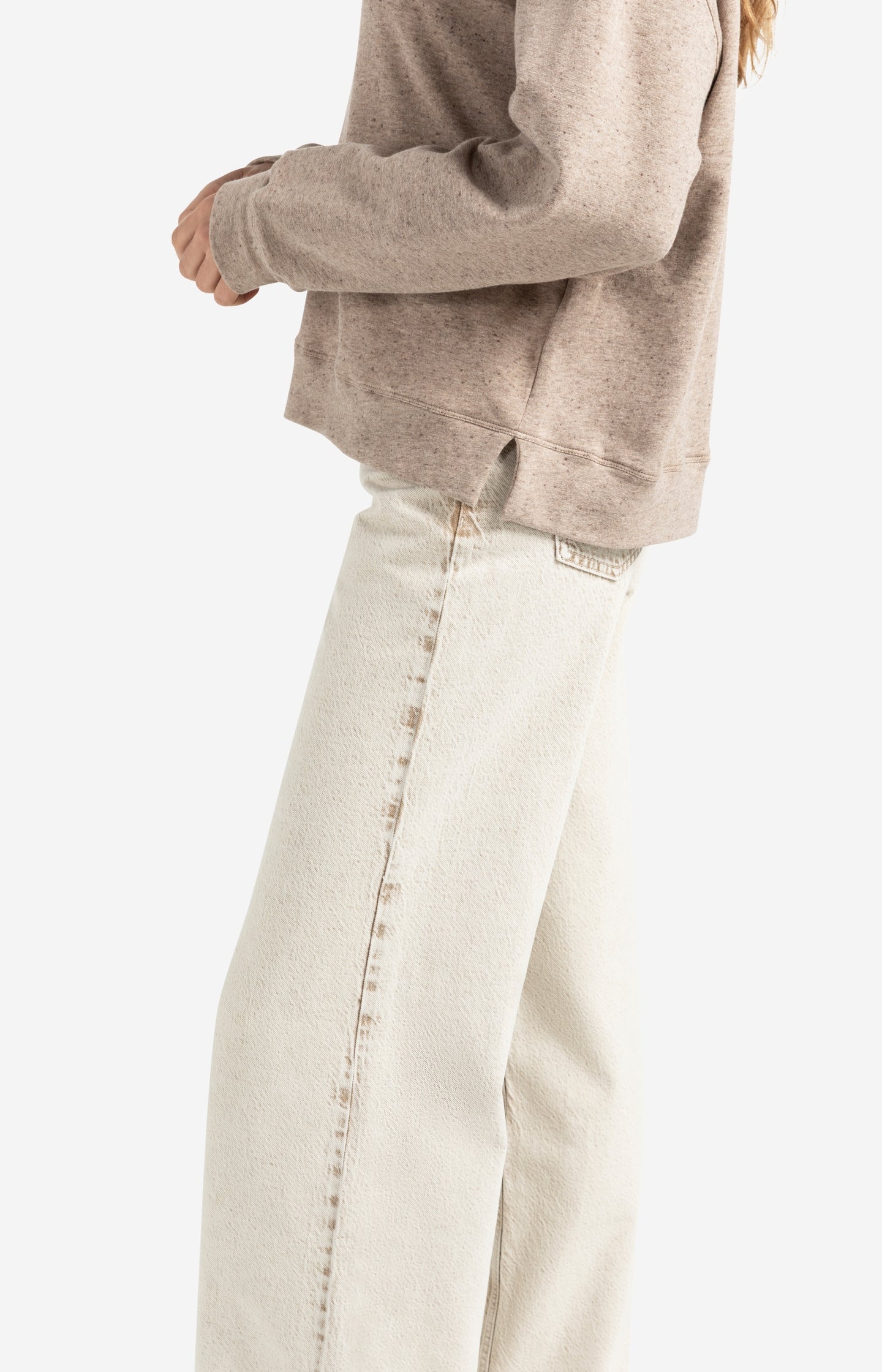 Mélange sweatshirt with boat neckline and side slit