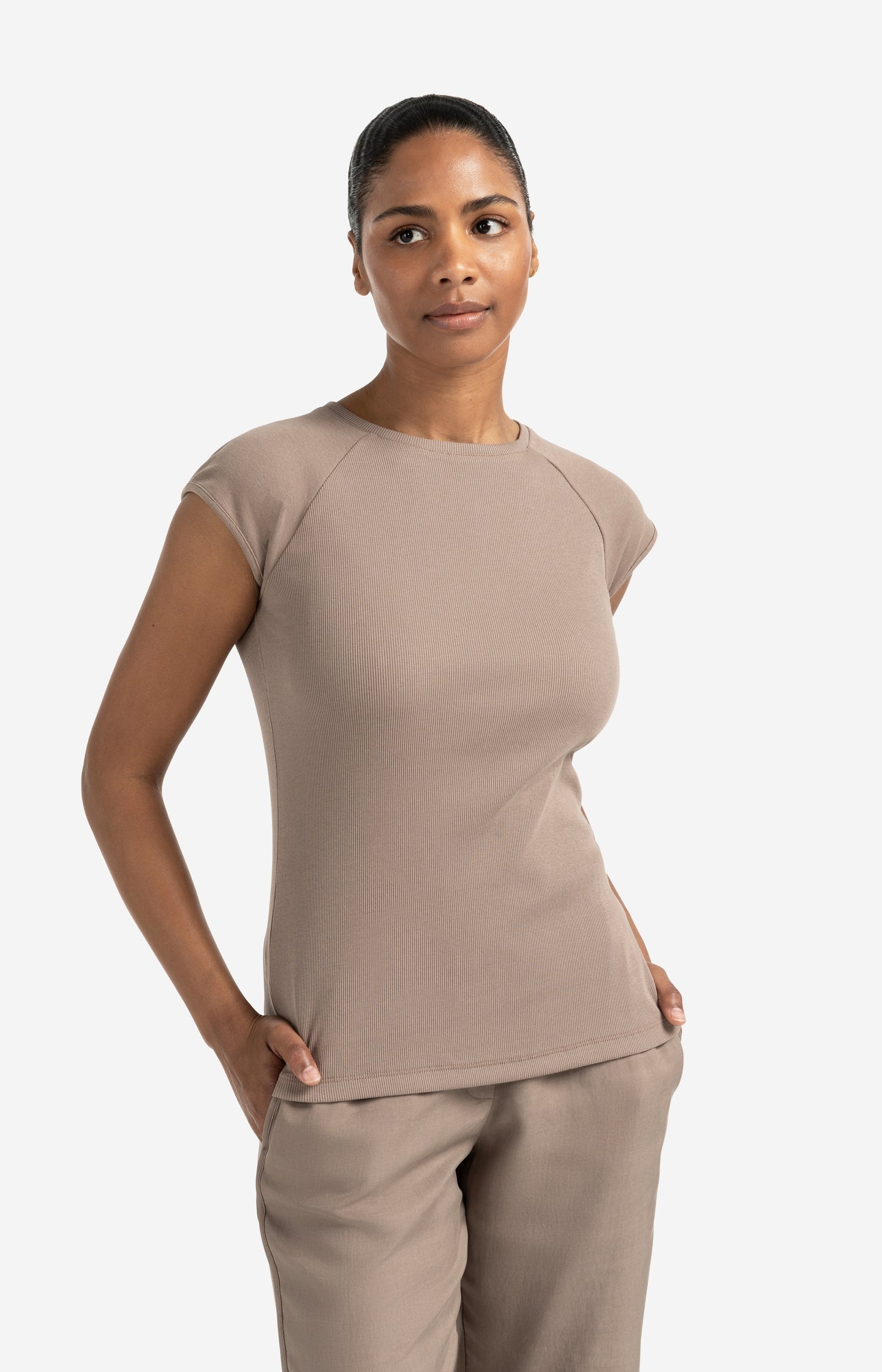 Mixed fabric T-shirt with plain sleeves