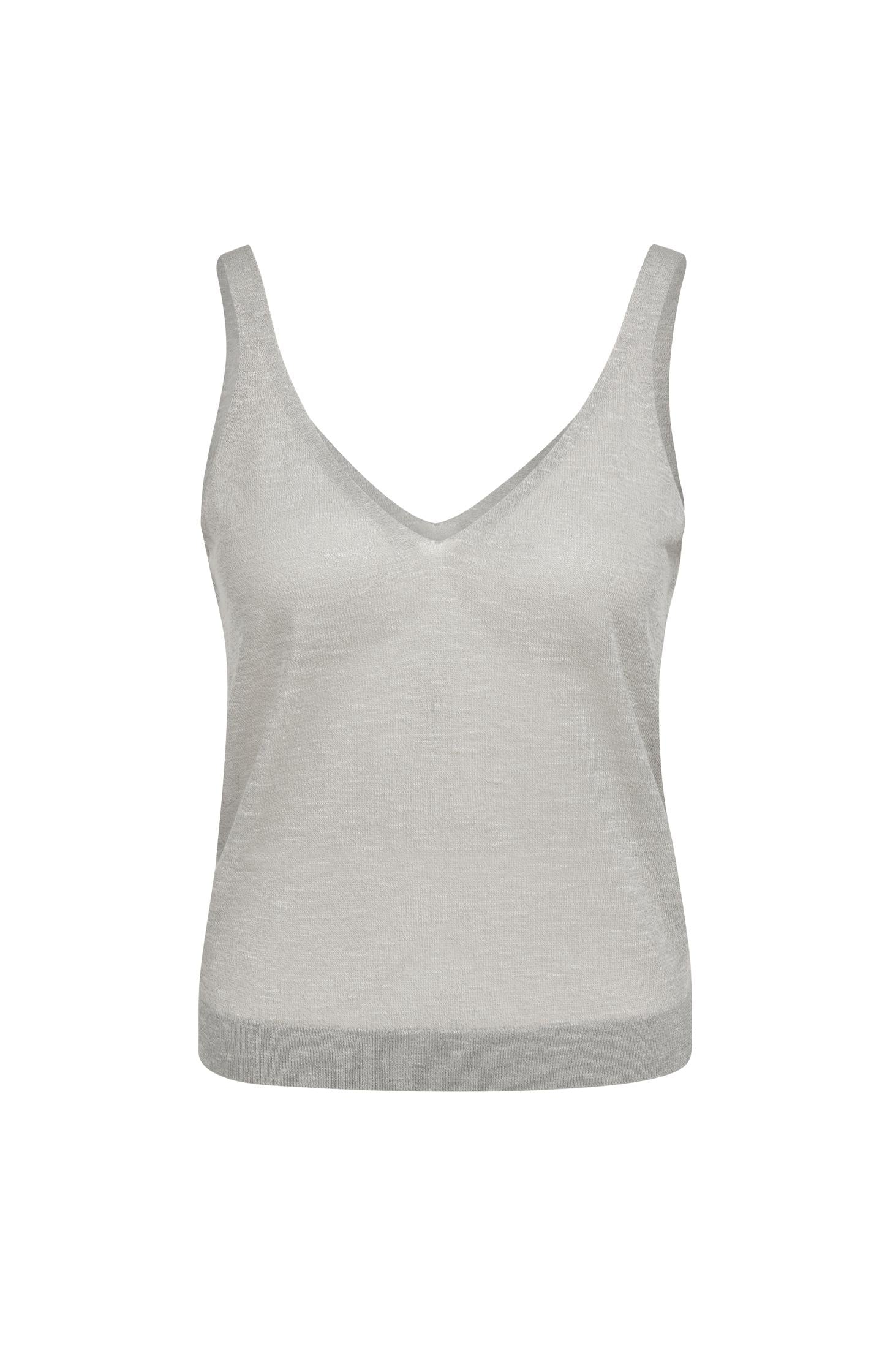 Open-knit top with matching underlayer