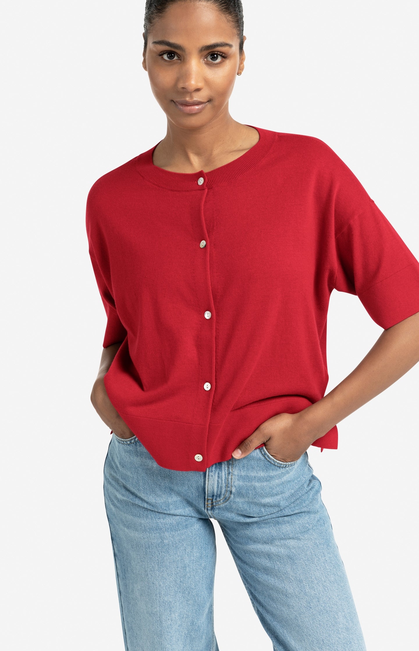Oversized fine knit cardigan with short sleeves