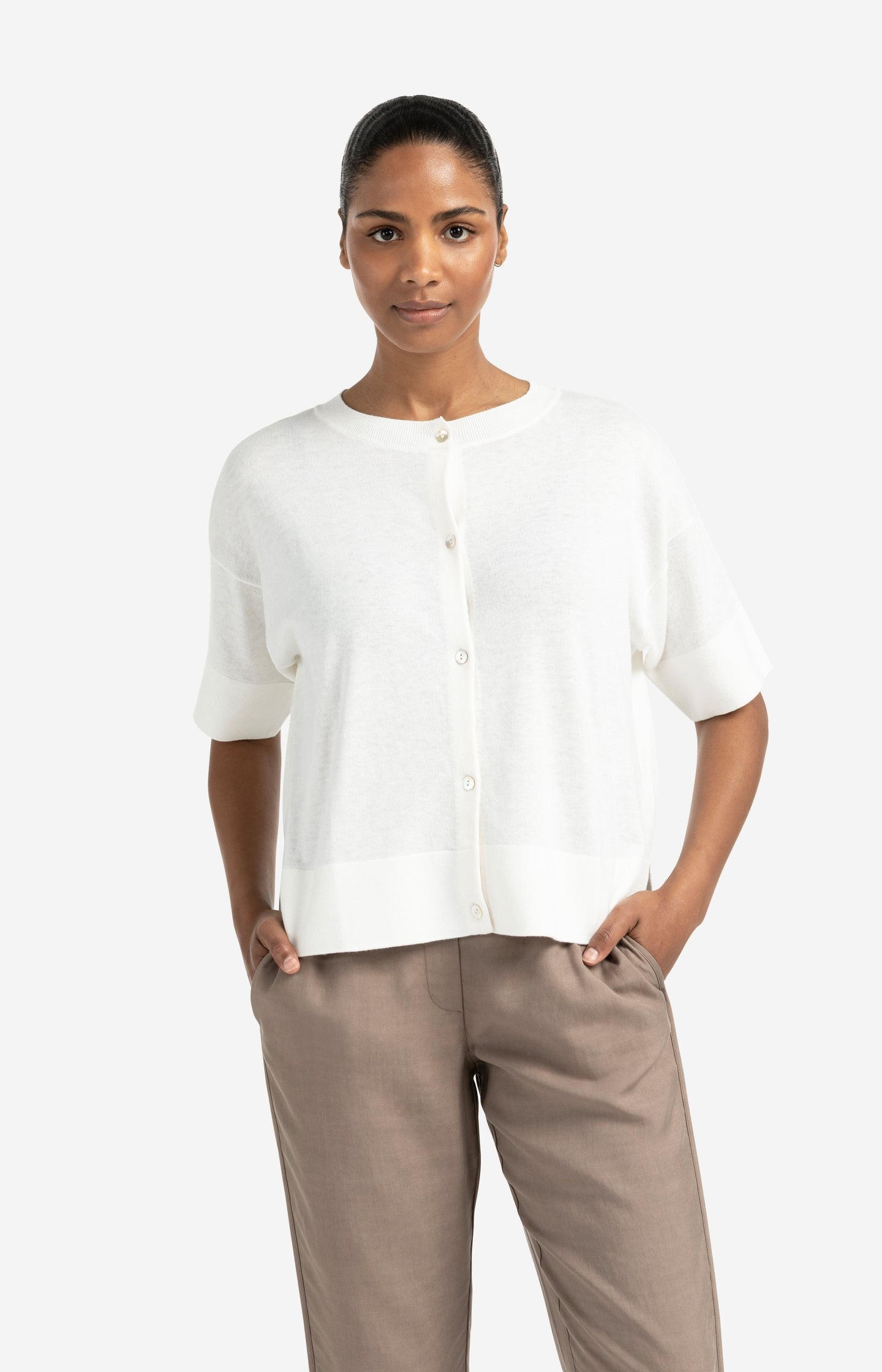 Oversized fine knit cardigan with short sleeves - Type: lookbook