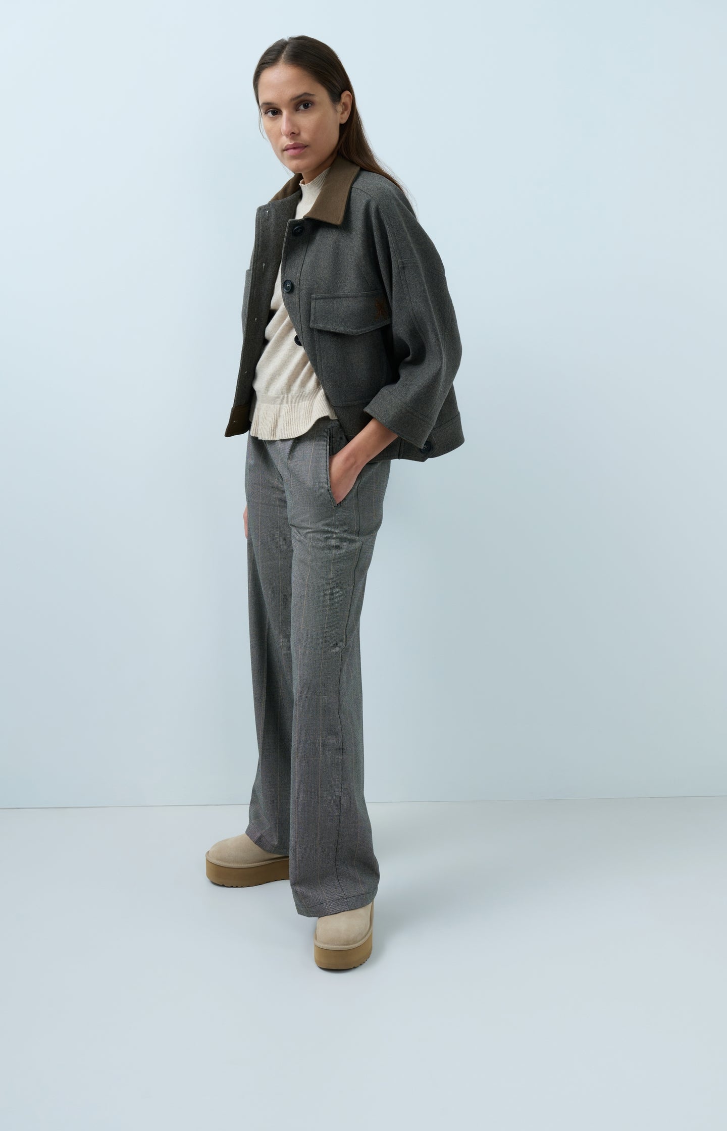 Oversized wool blend jacket with contrast collar