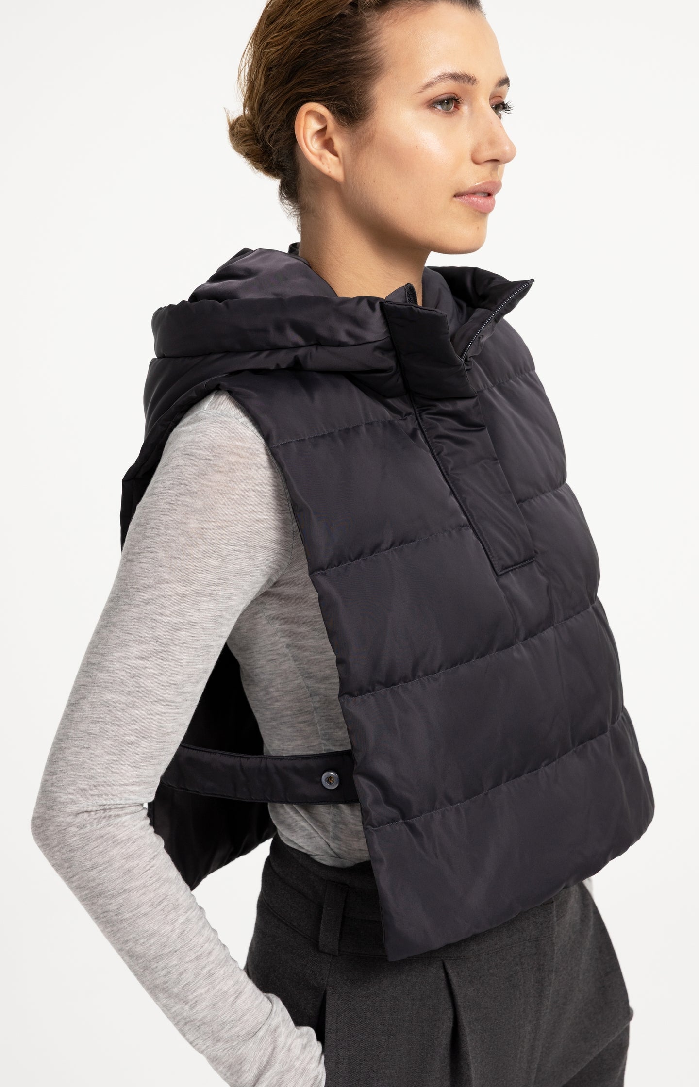 Padded bodywarmer with hood