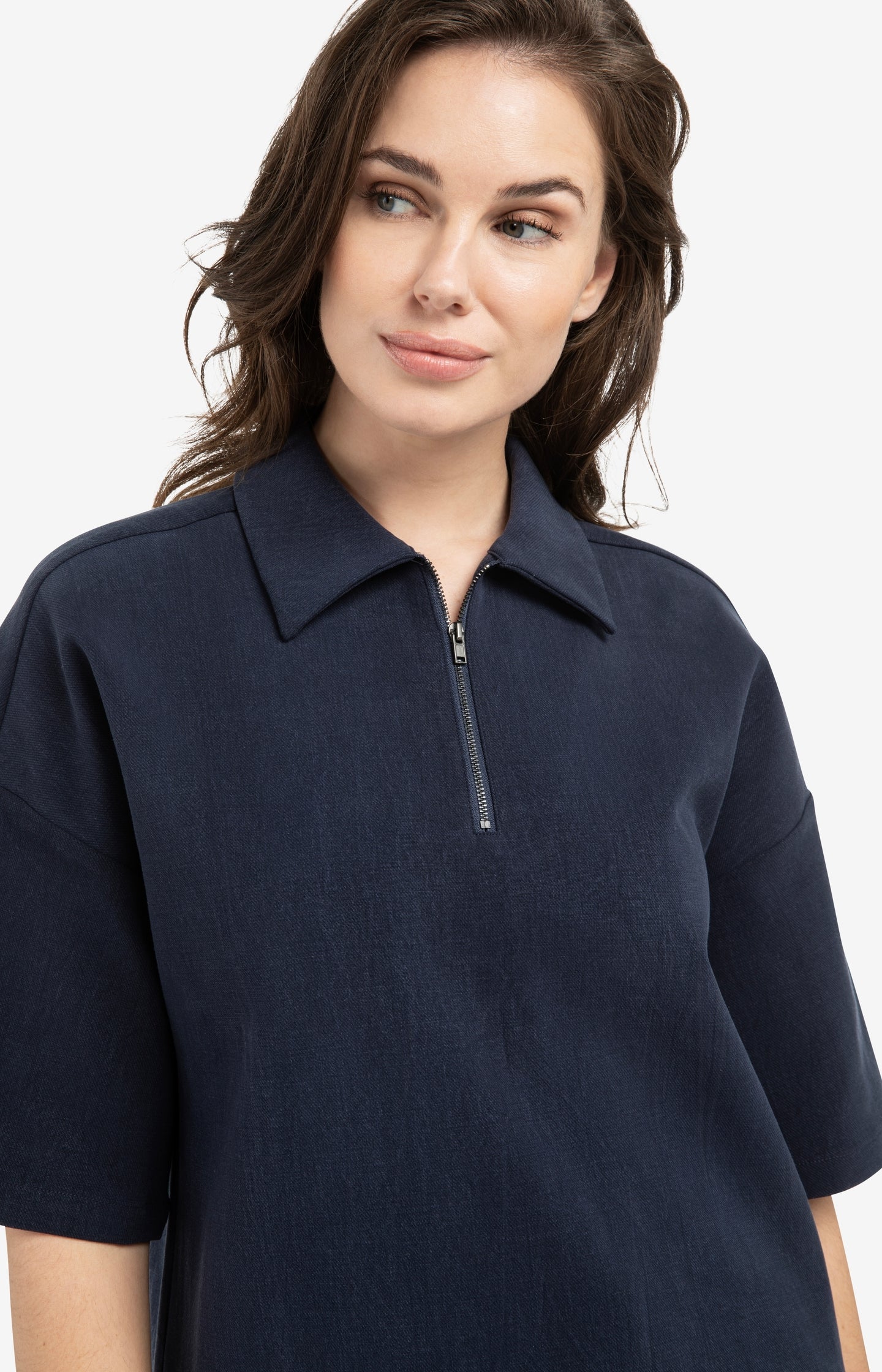 Polo dress with short sleeves and half zip