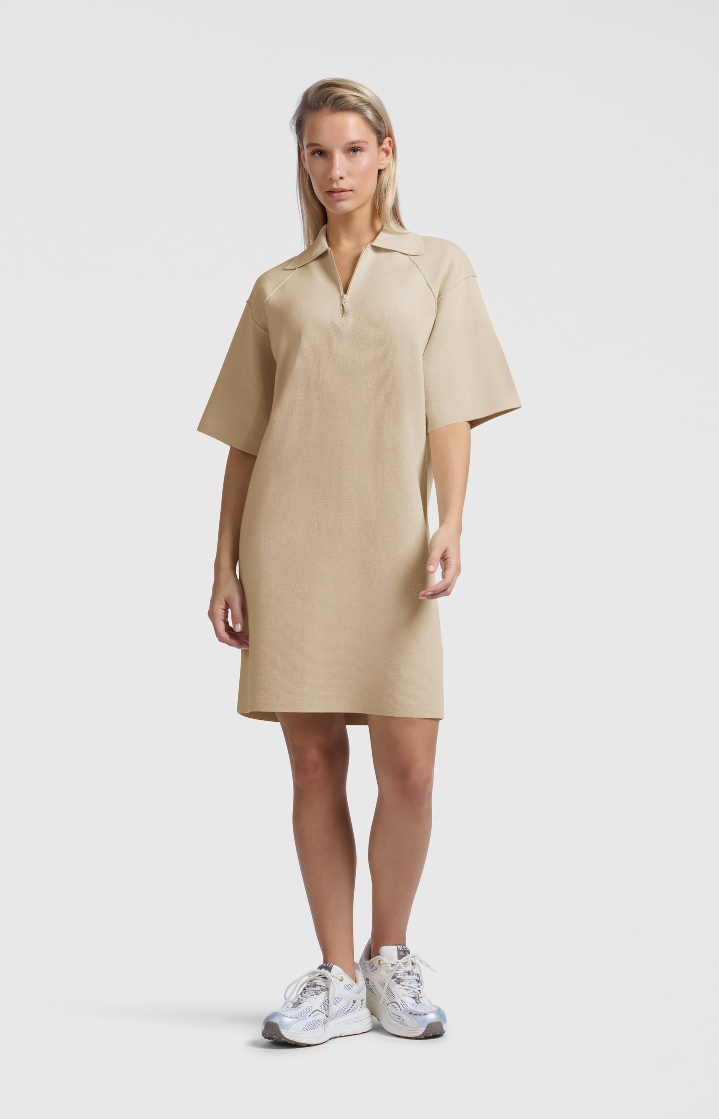 Polo dress with zipper