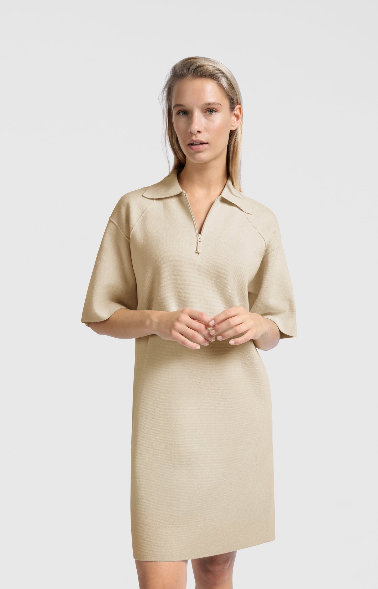 Polo dress with zipper