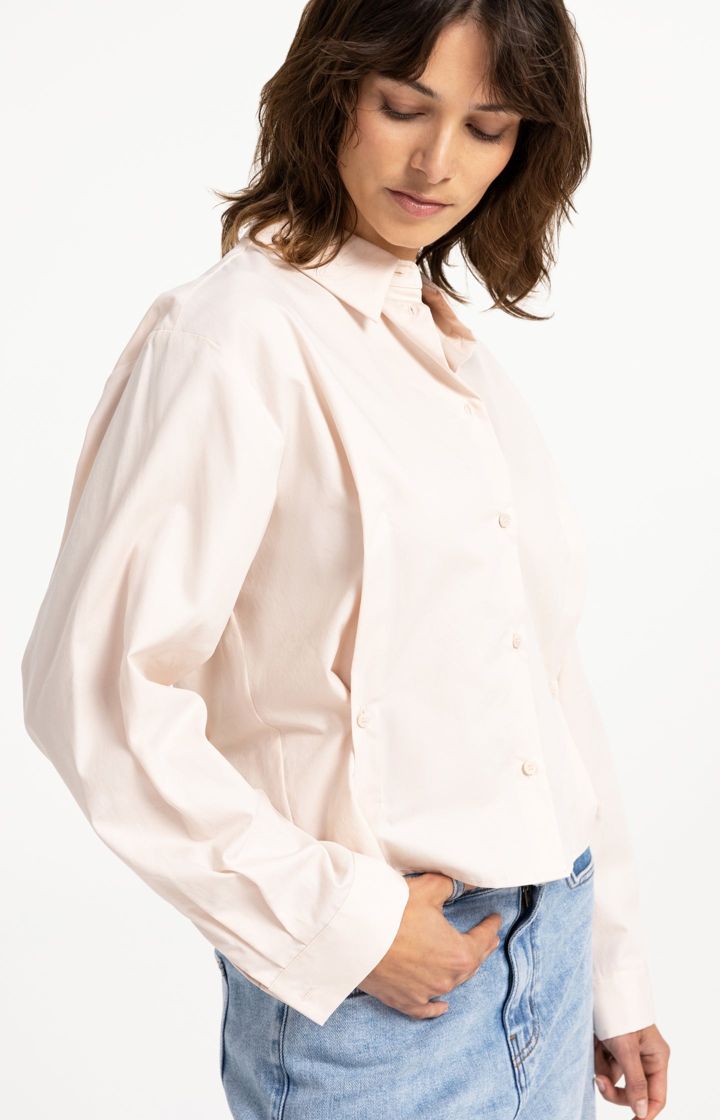 Poplin blouse with adjustable waist and long sleeves