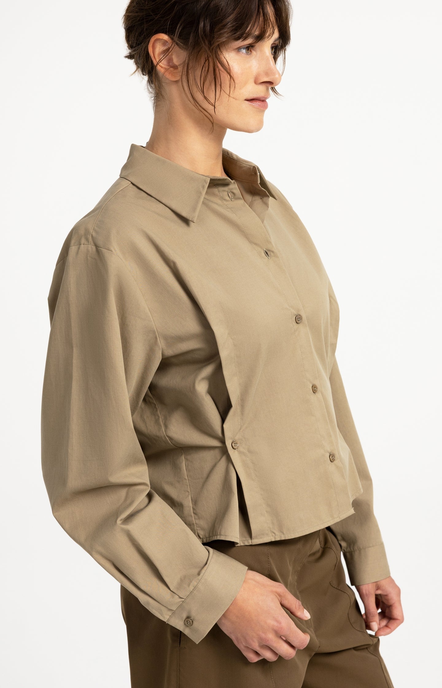 Poplin blouse with adjustable waist and long sleeves
