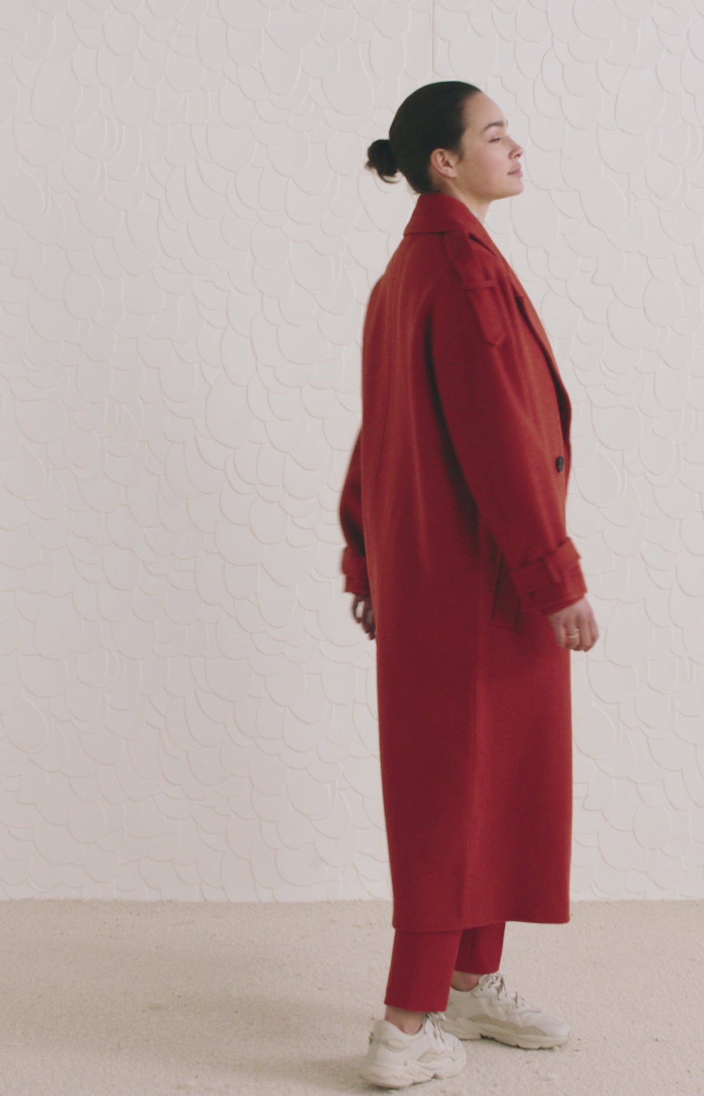 Twill stretch trousers with pockets and buttons