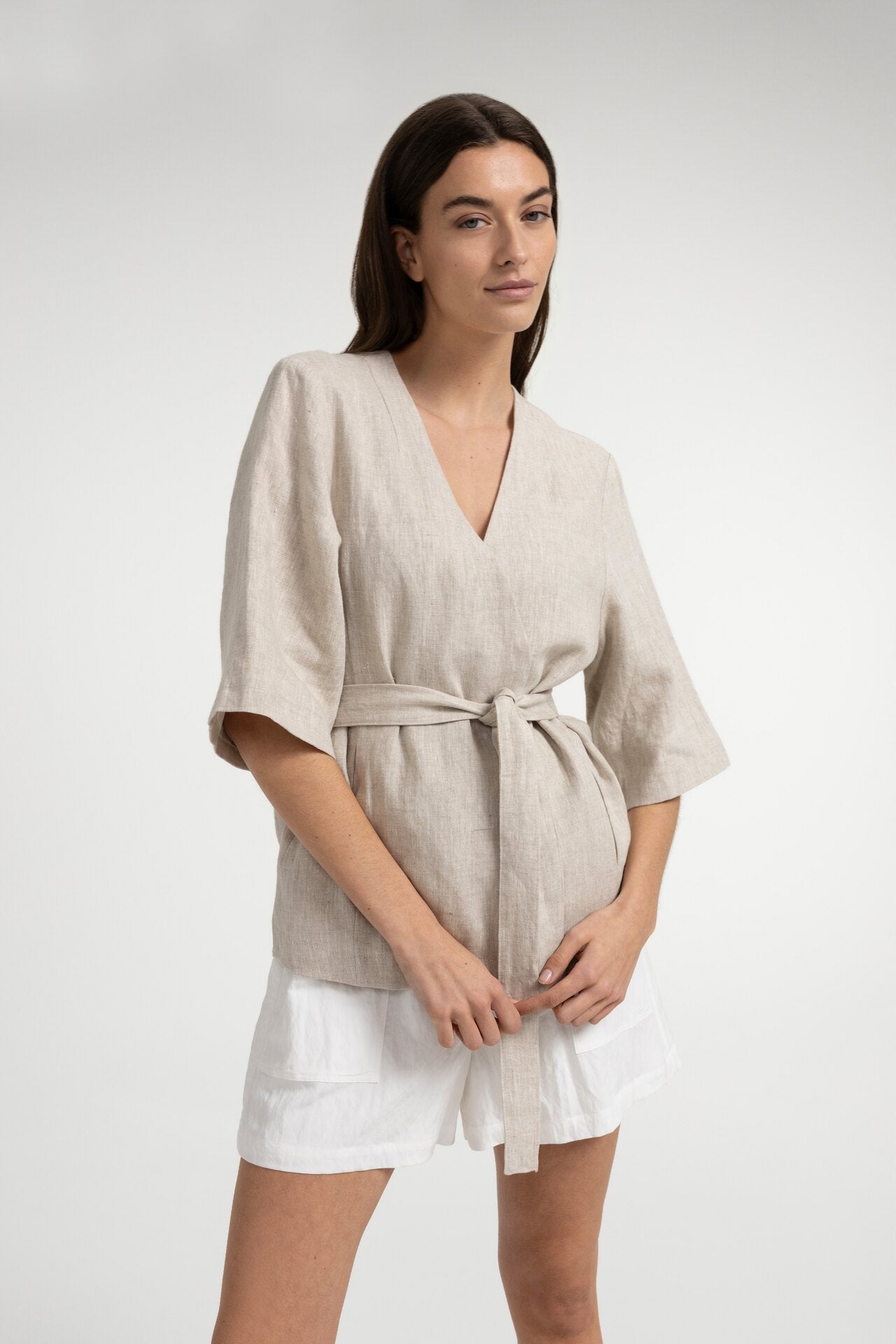 Linen wrap jacket with tie belt - Type: video