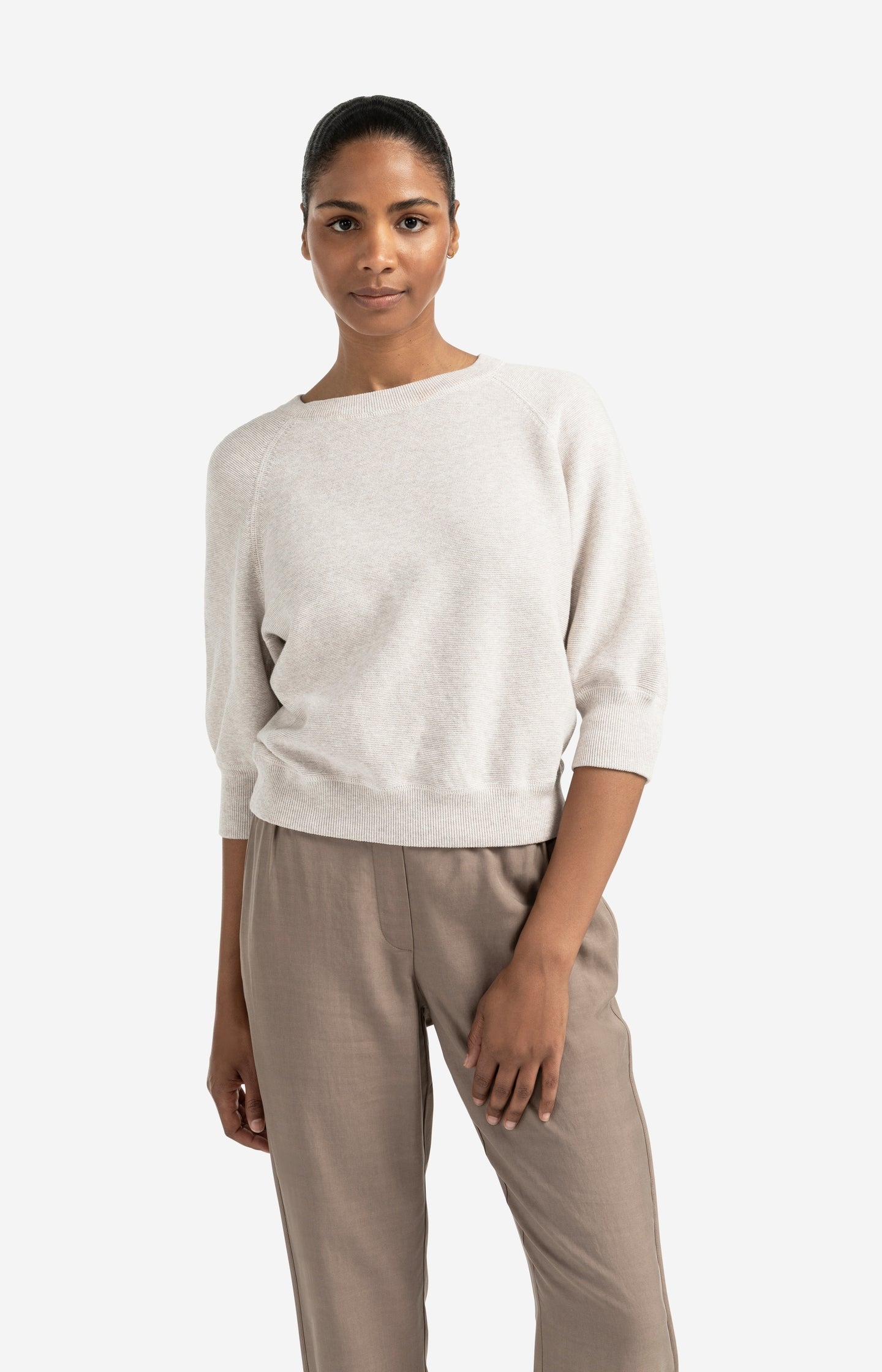 Raglan sweater with subtle balloon sleeves