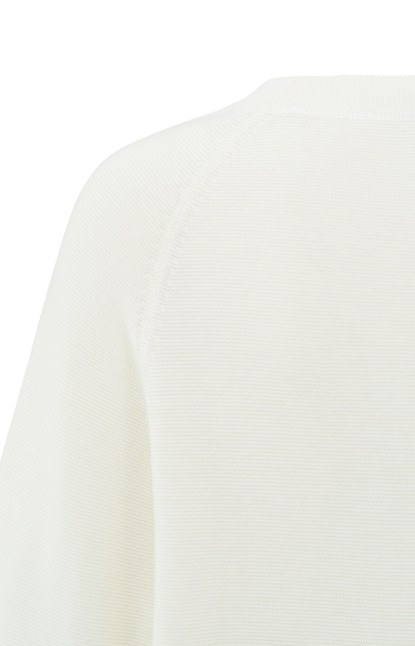 Raglan sweater with subtle balloon sleeves