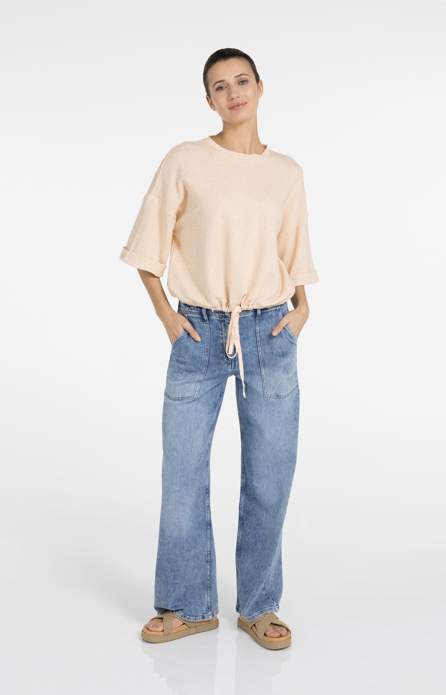 Relaxed jeans with drawstring waist