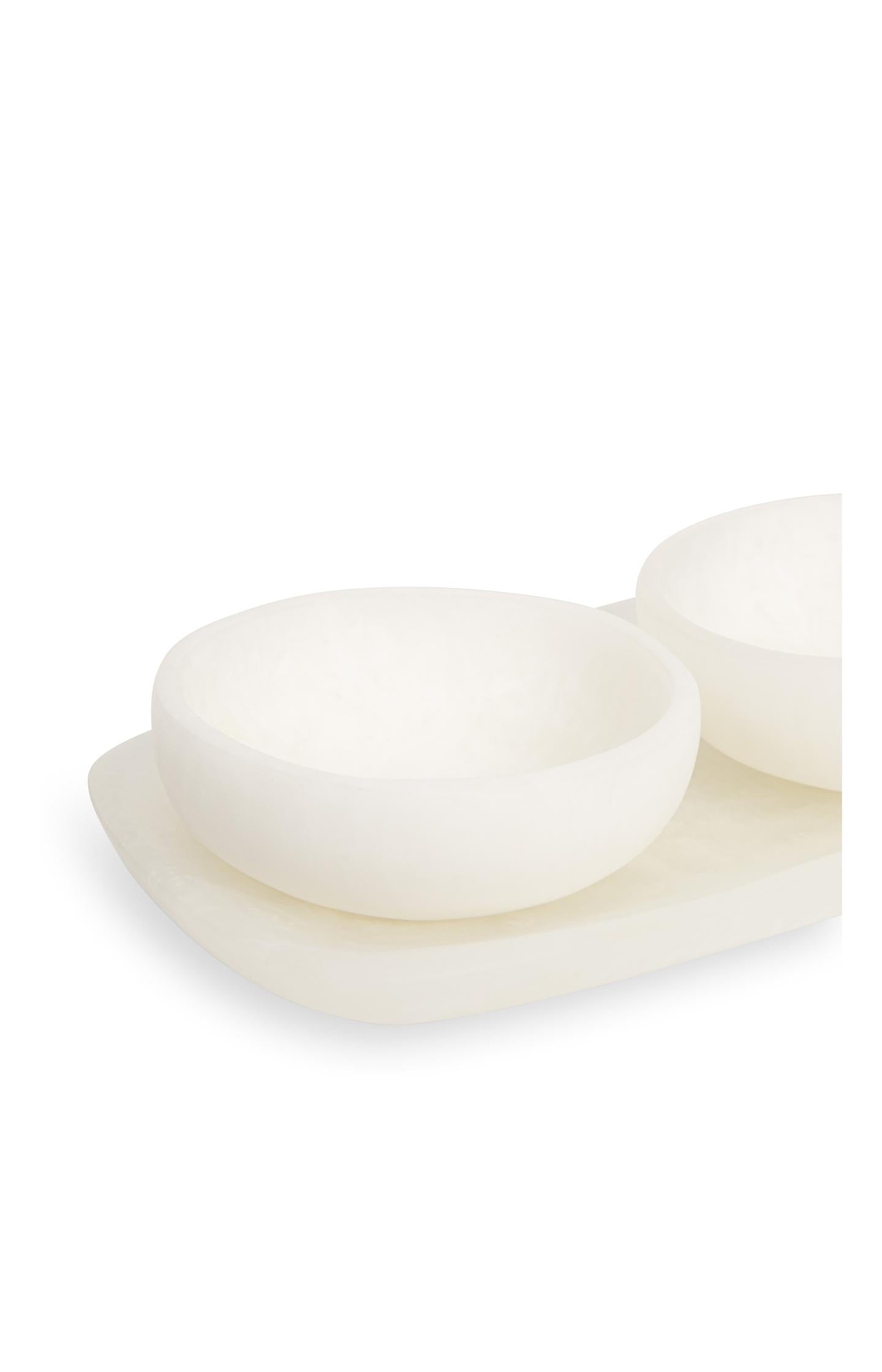Resin serving tray with 3 bowls - Type: product
