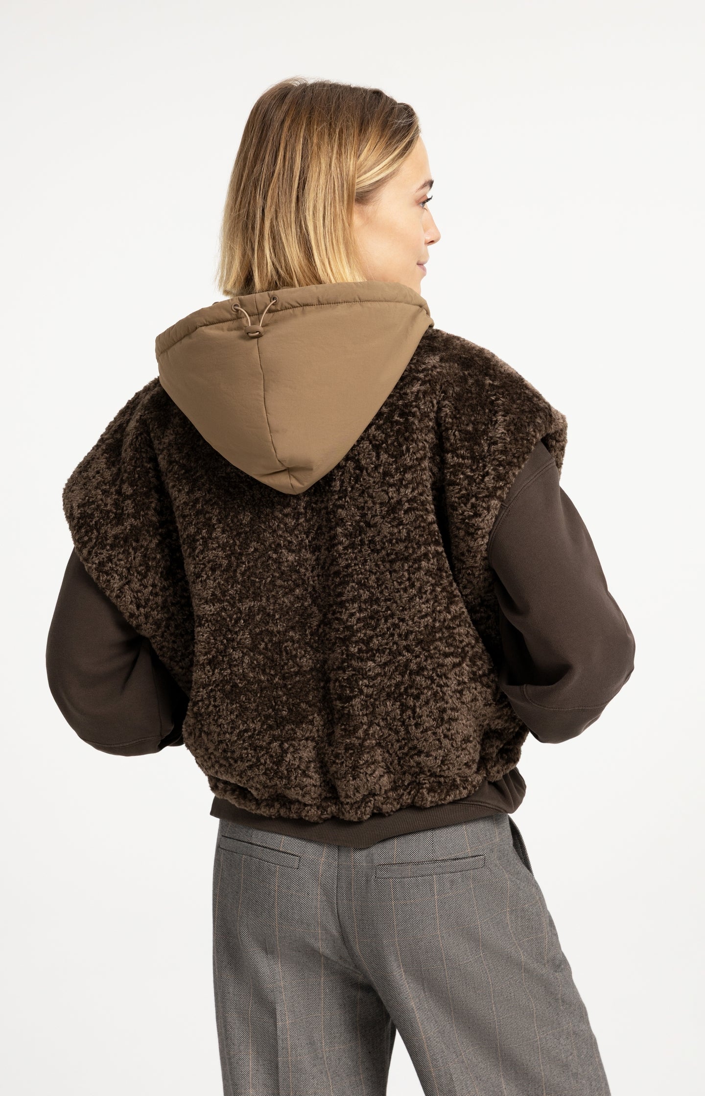 Reversible bodywarmer with hood