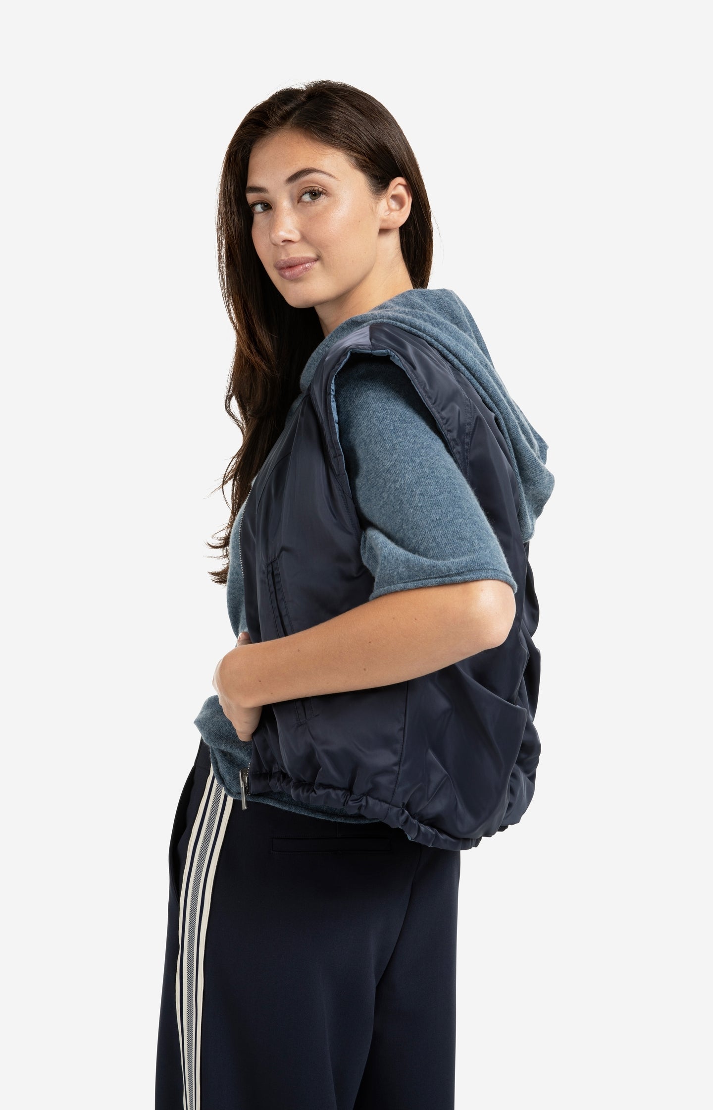 Reversible padded bodywarmer with zip closure