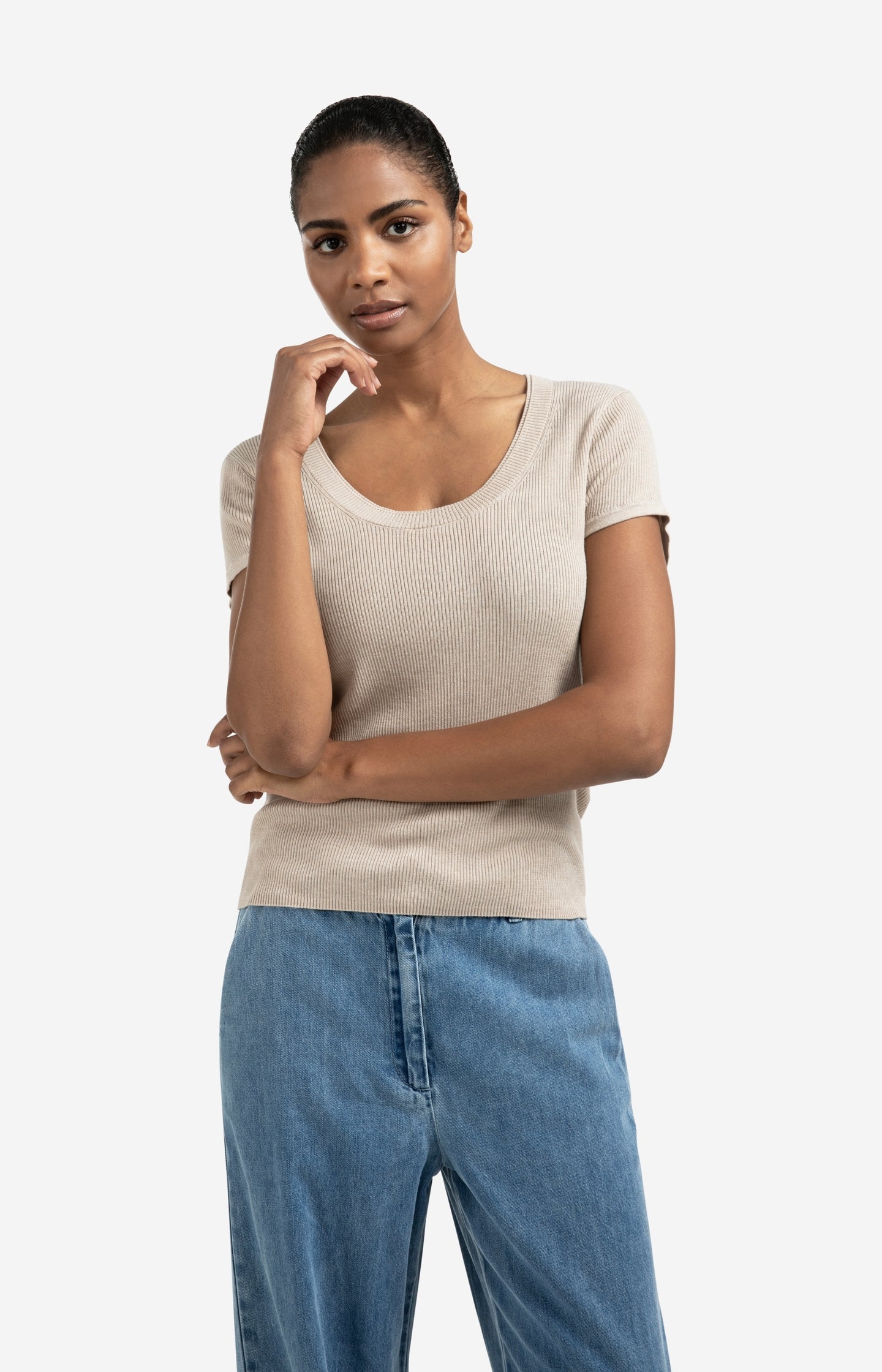 Ribbed short sleeve top with double neckline