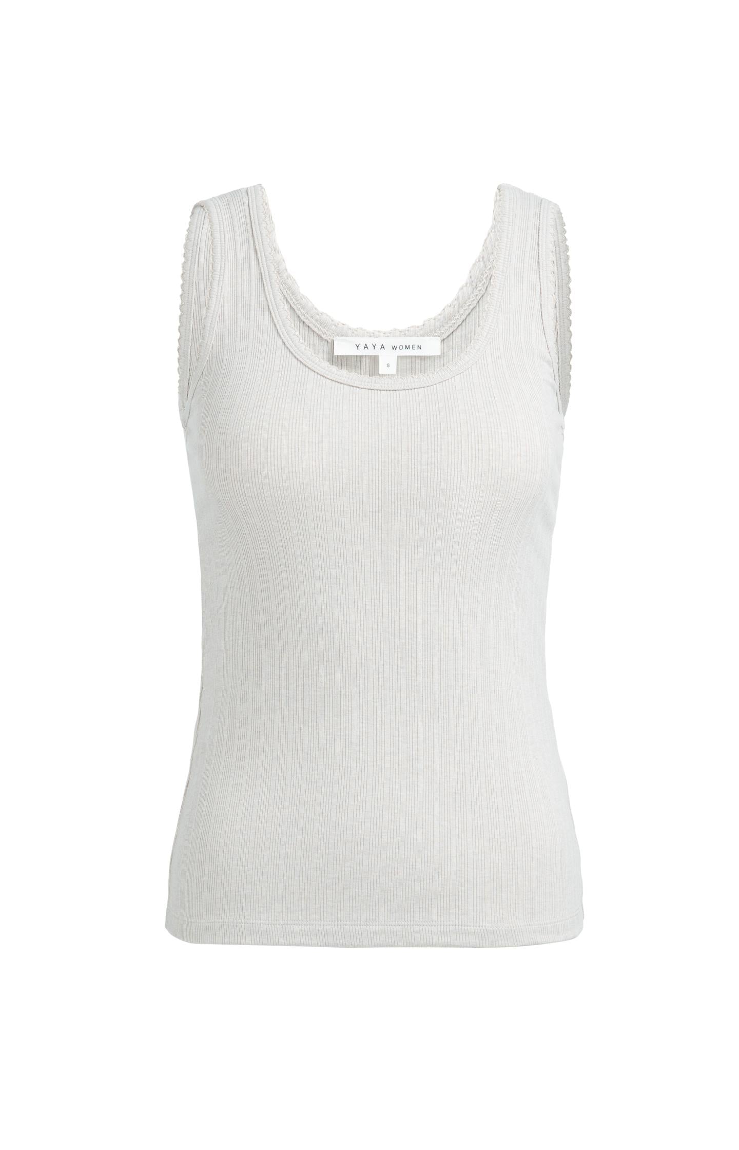 Ribbed singlet with delicate scalloped edge - Type: product