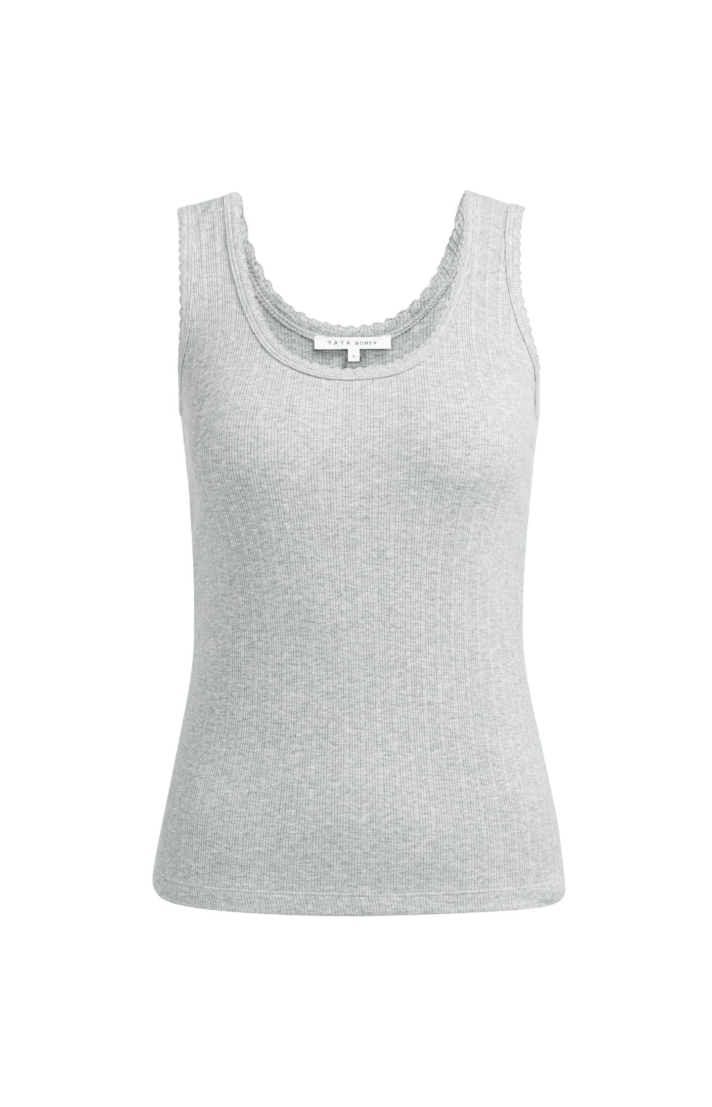 Ribbed singlet with delicate scalloped edge - Type: product
