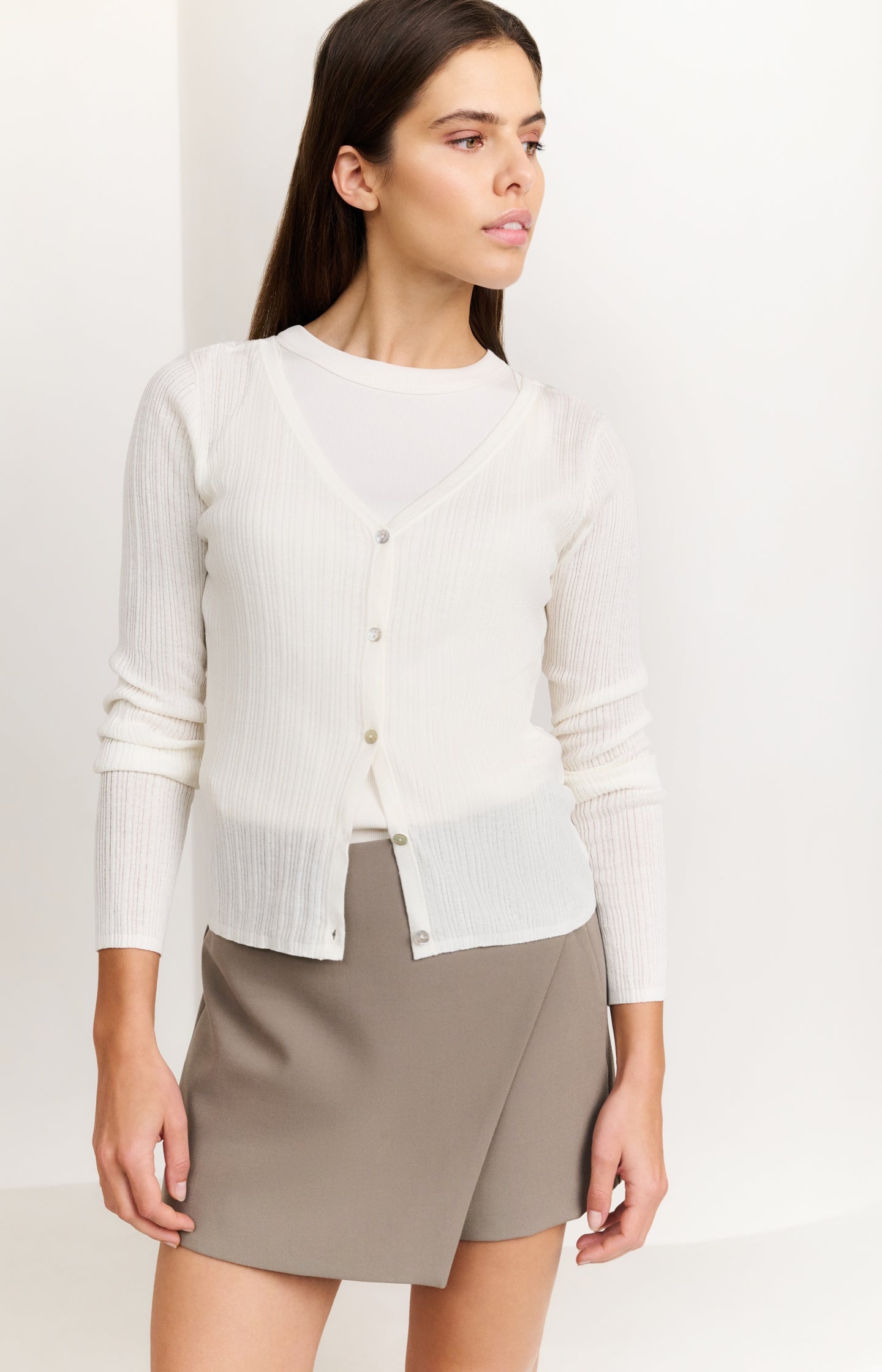 Ribbed singlet with round neckline - Type: lookbook