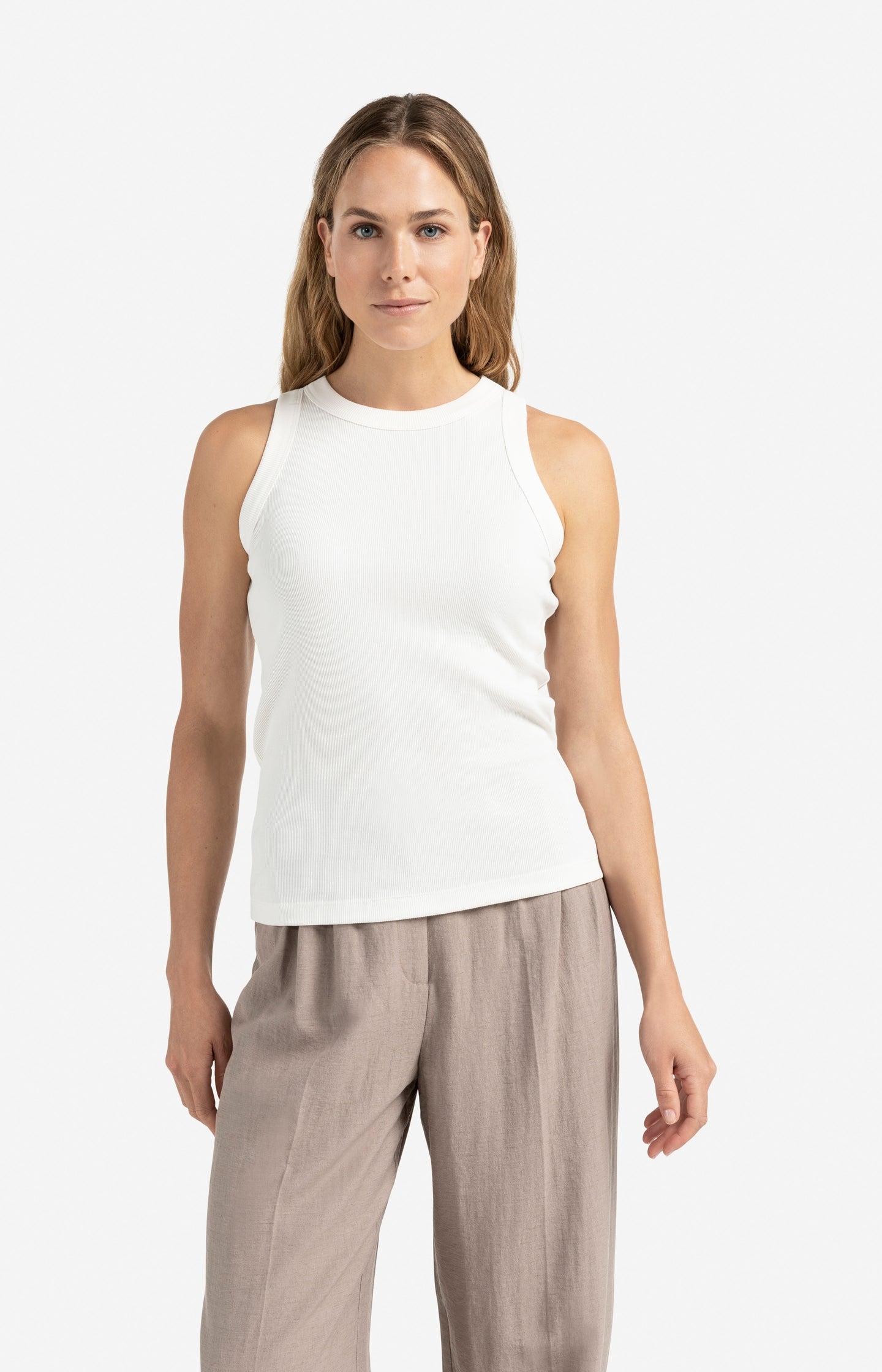 Ribbed singlet with round neckline