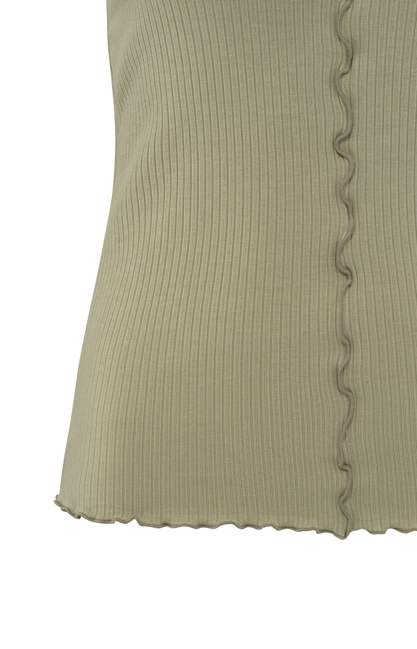 Ribbed singlet with wavy edges