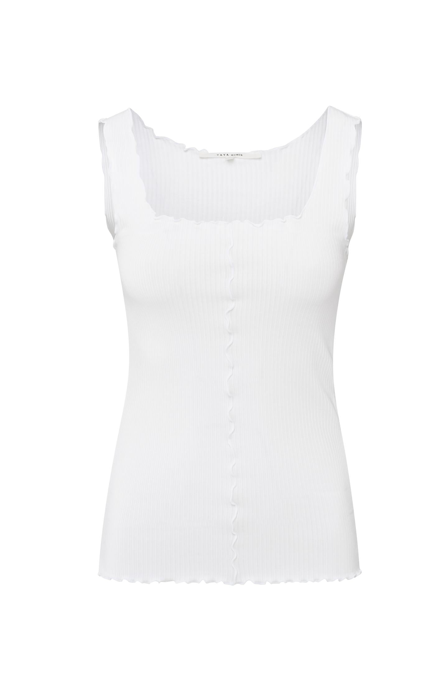 Ribbed singlet with wavy edges - Type: product