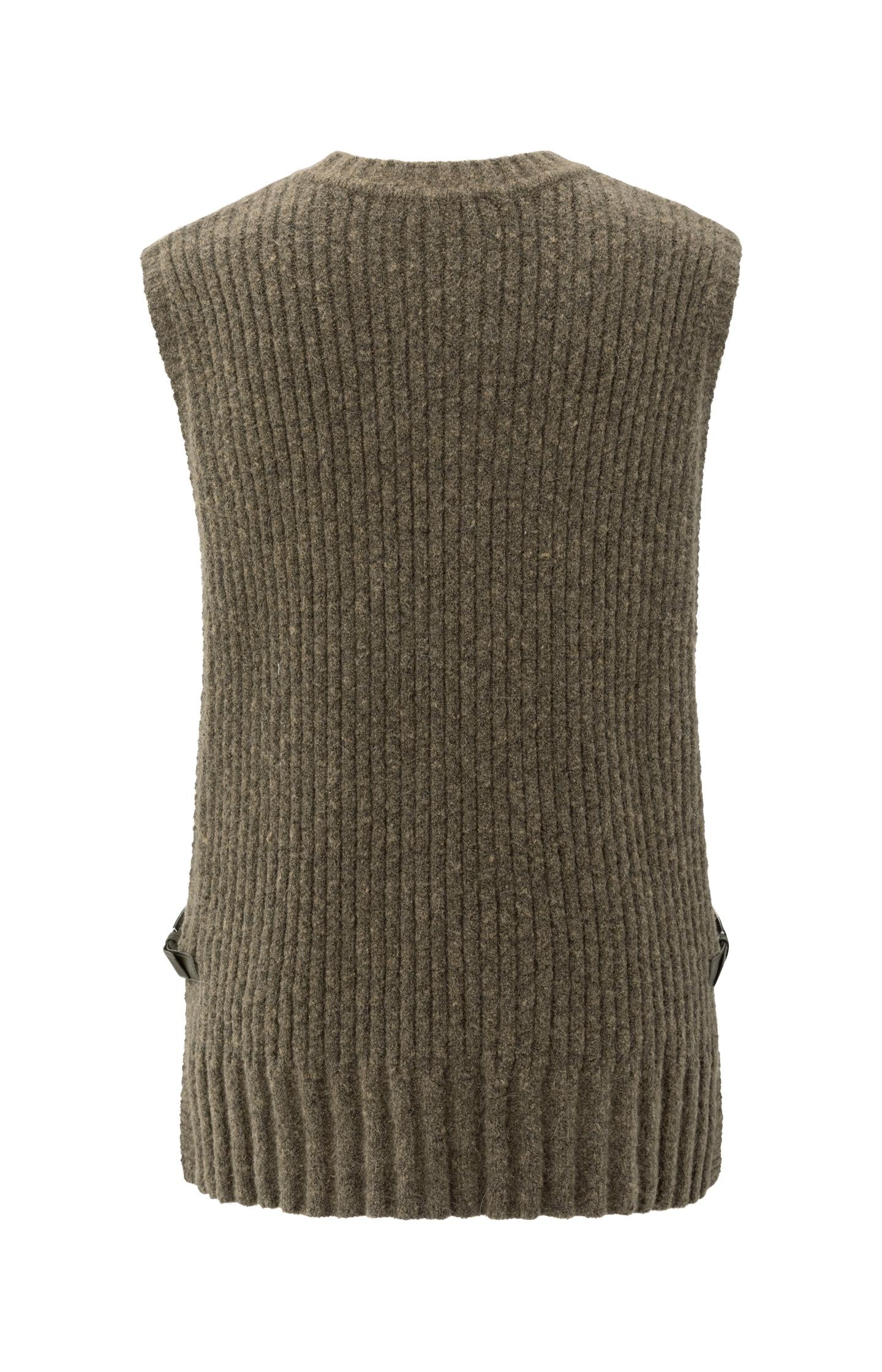 Ribbed sleeveless sweater with side buckles